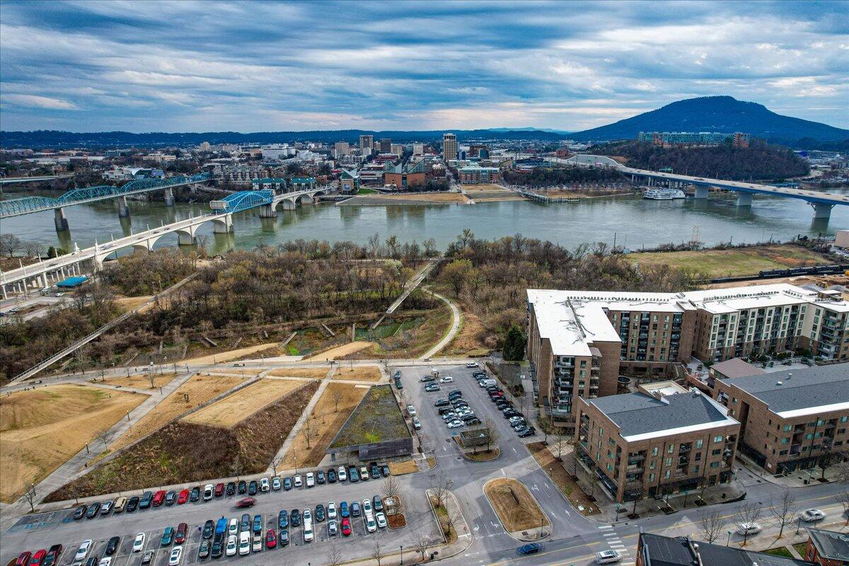 200 Manufacturers Road, Apt 709