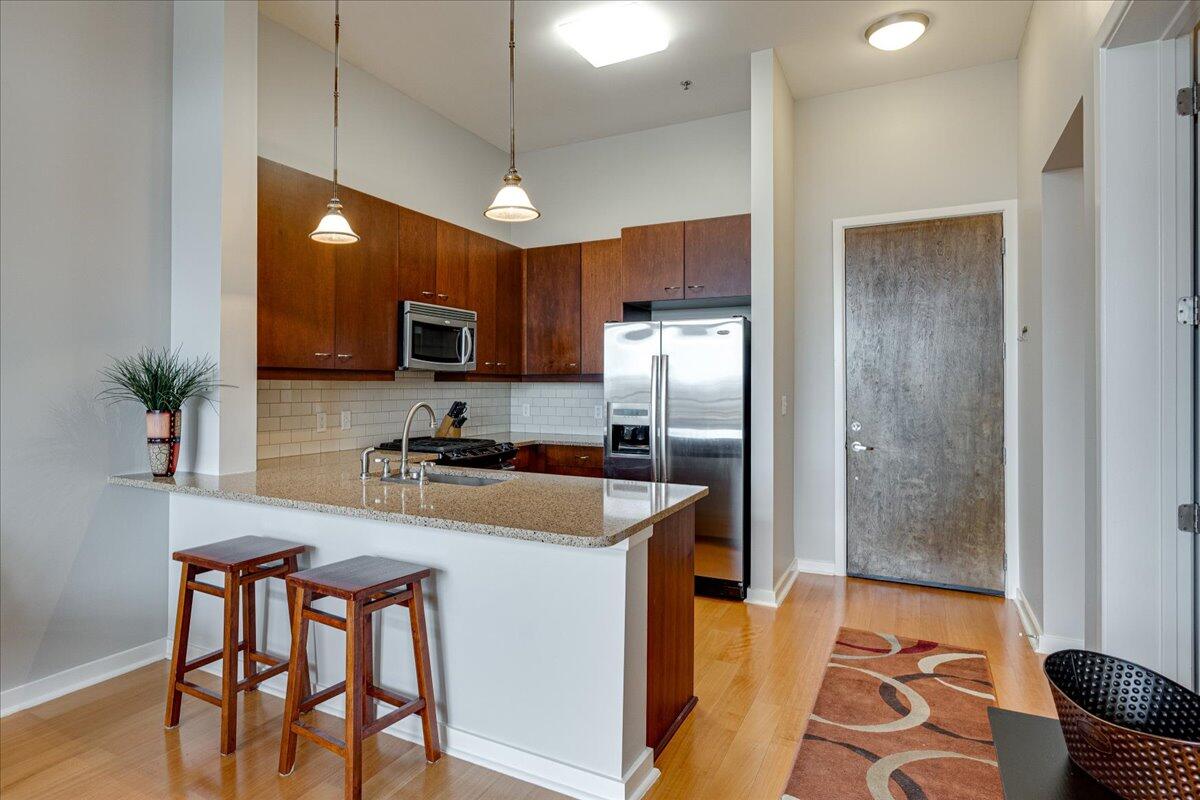 200 Manufacturers Road, Apt 709