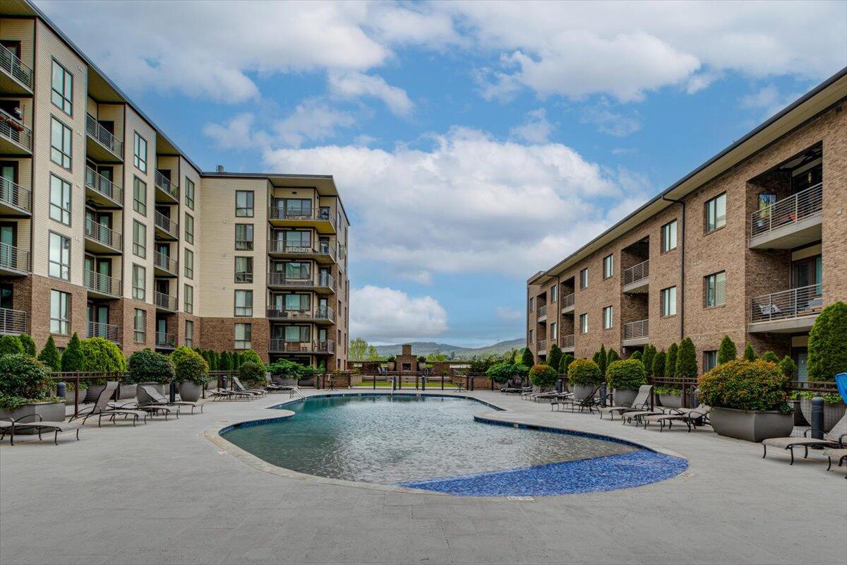200 Manufacturers Road, Apt 709