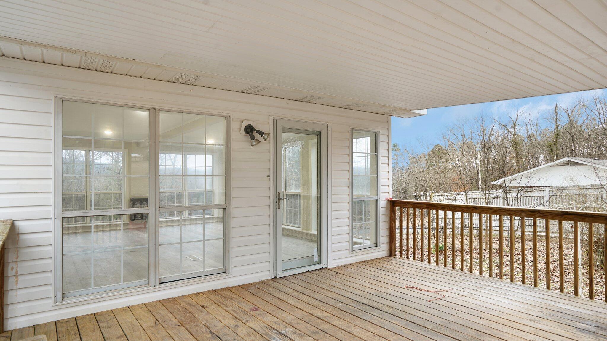 510 Knollwoods Road