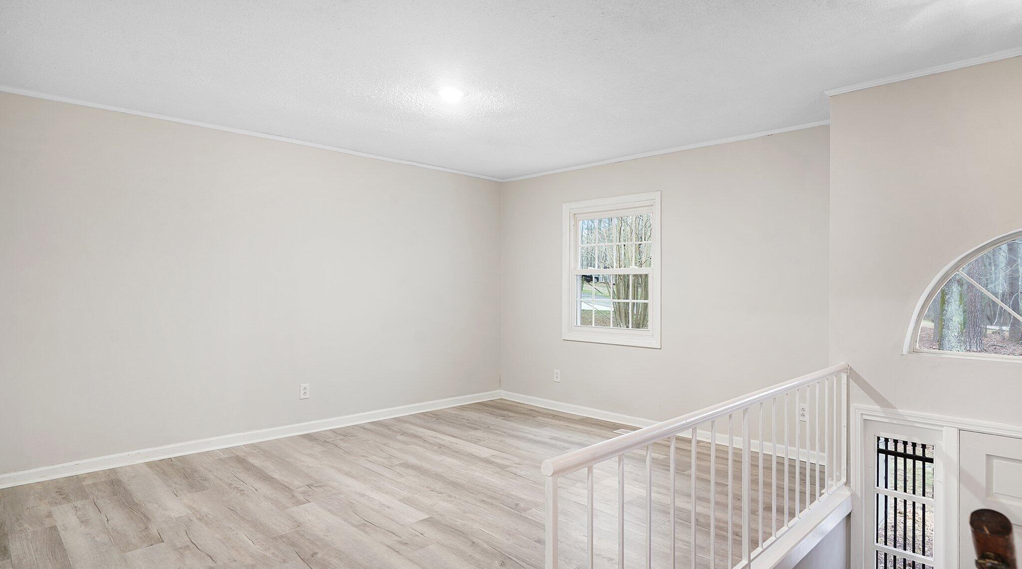 510 Knollwoods Road