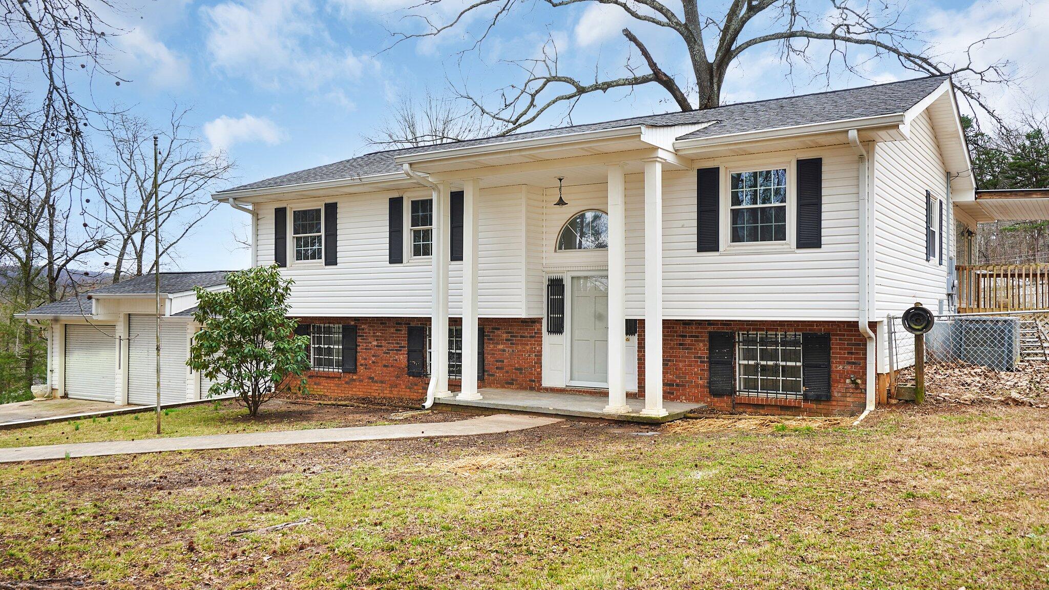 510 Knollwoods Road