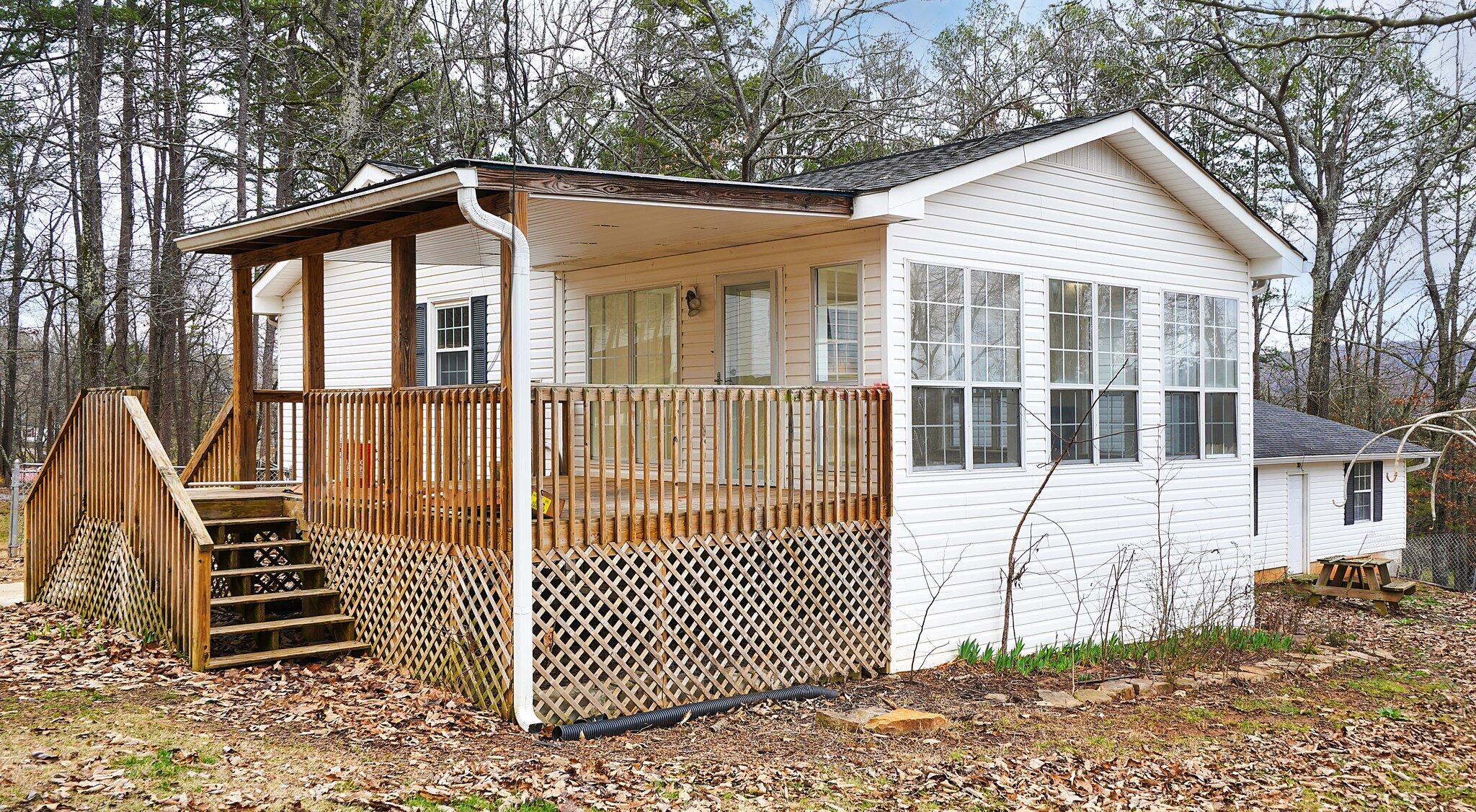 510 Knollwoods Road