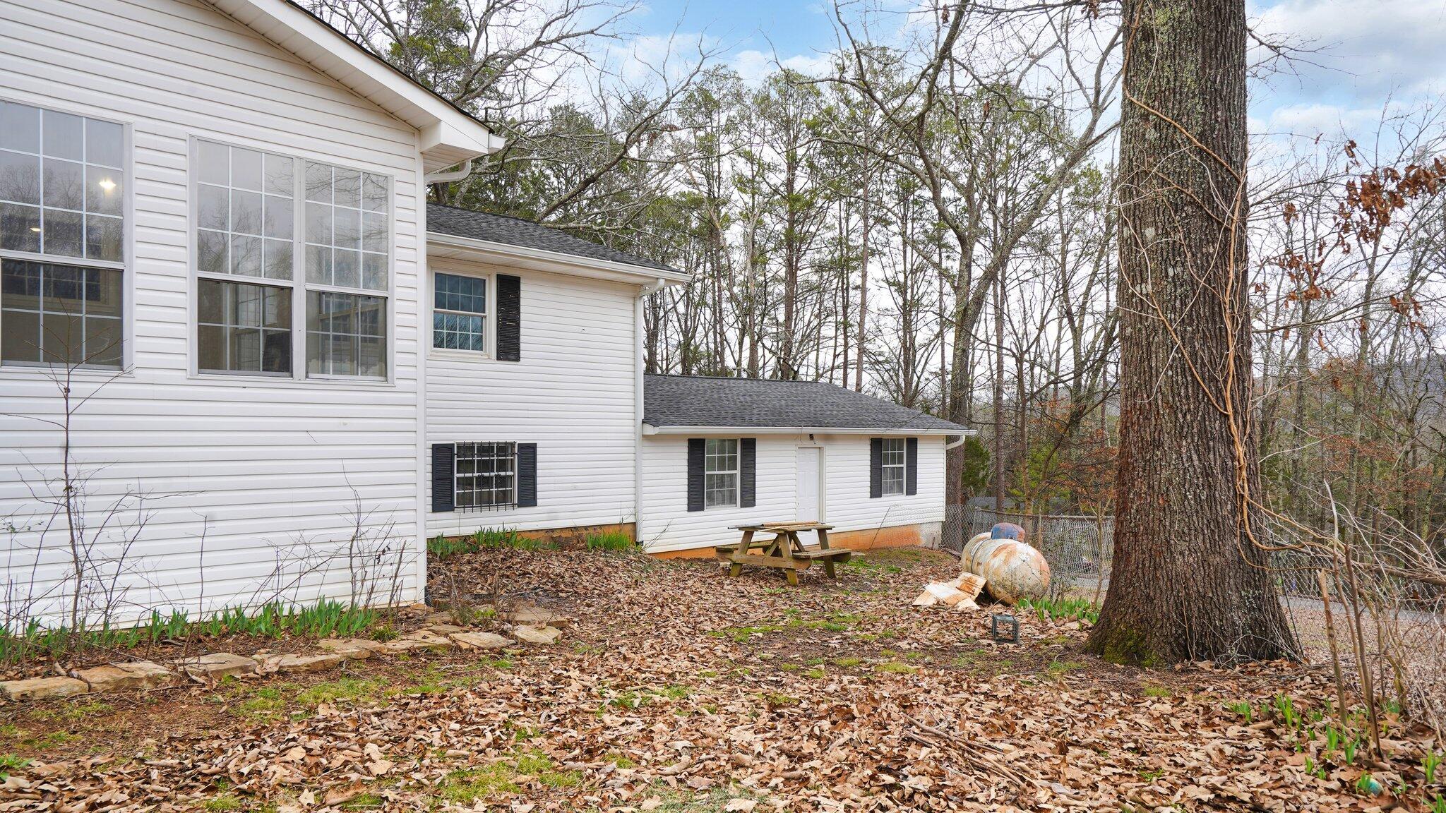 510 Knollwoods Road