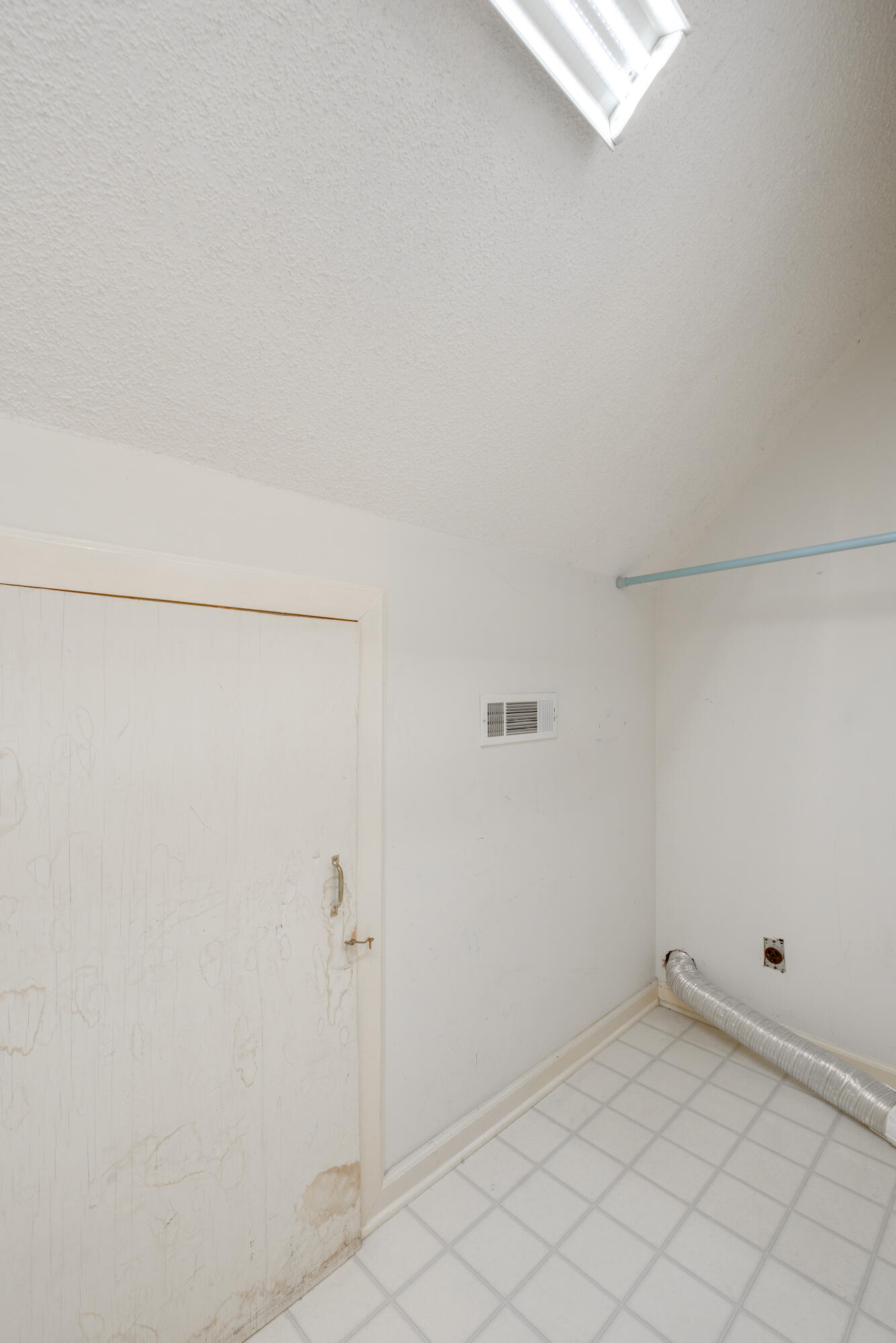 615 Northbrook Drive