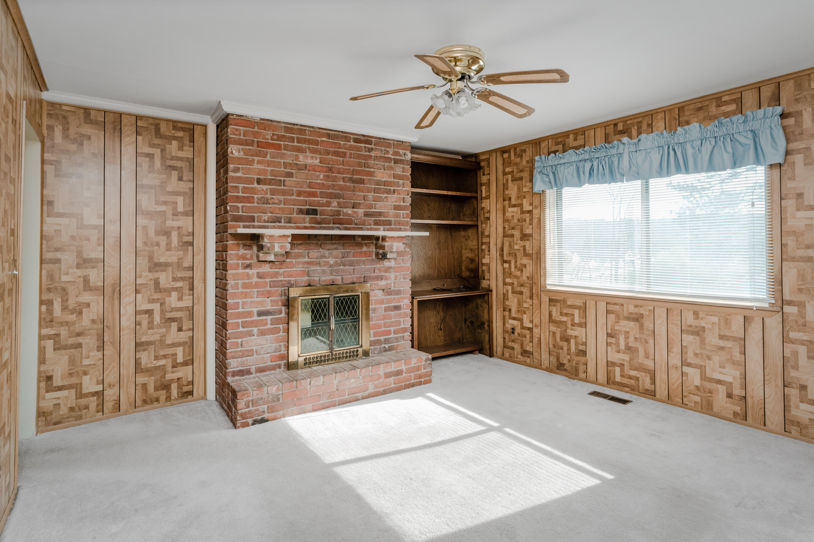 5006 Swan Road