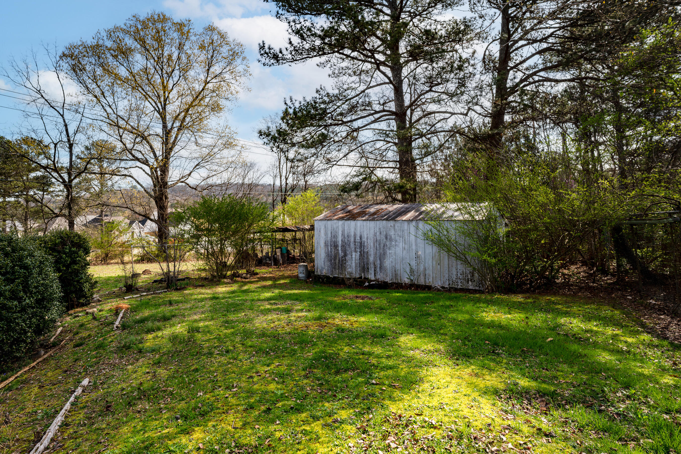 5006 Swan Road