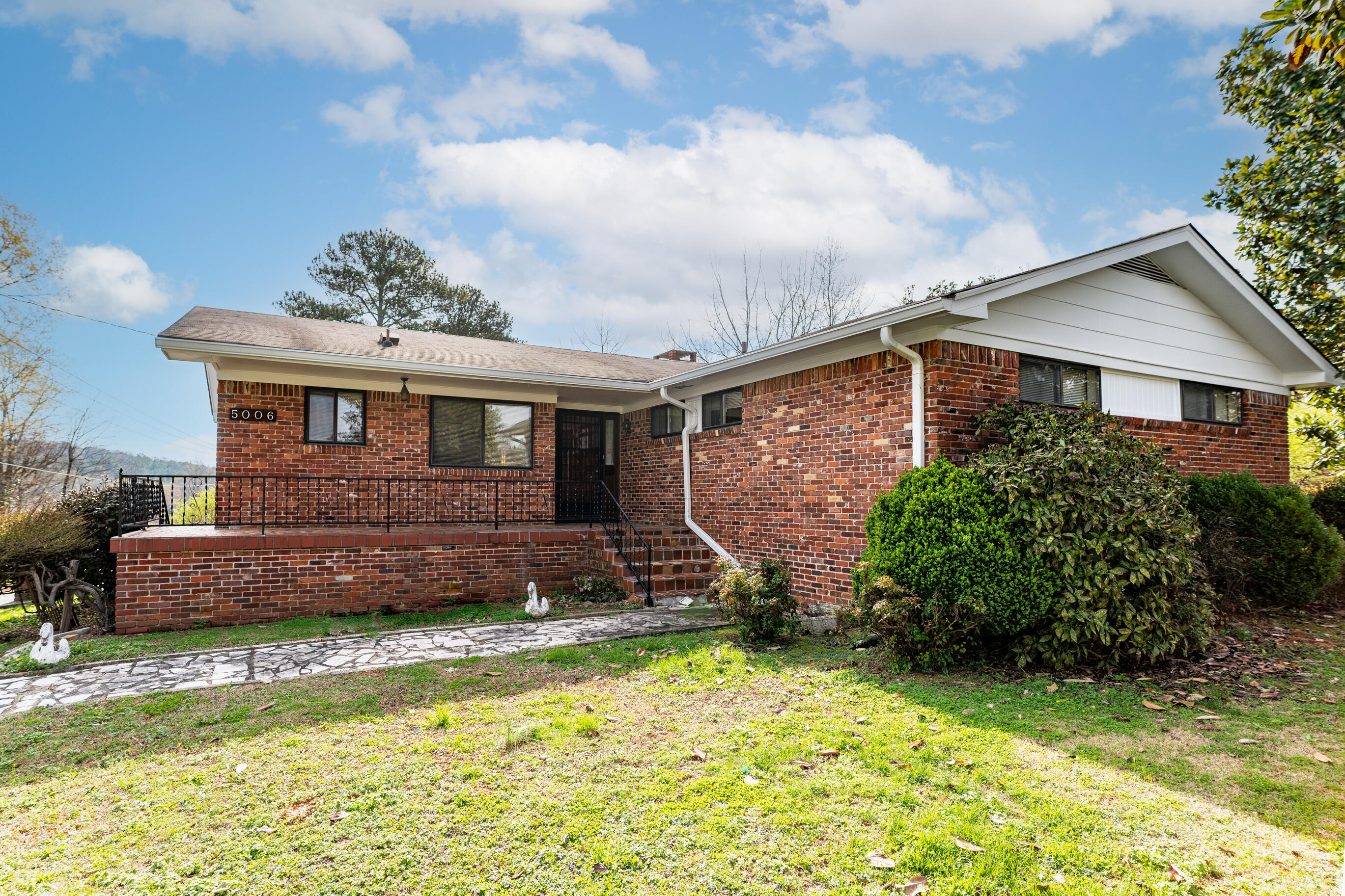 5006 Swan Road