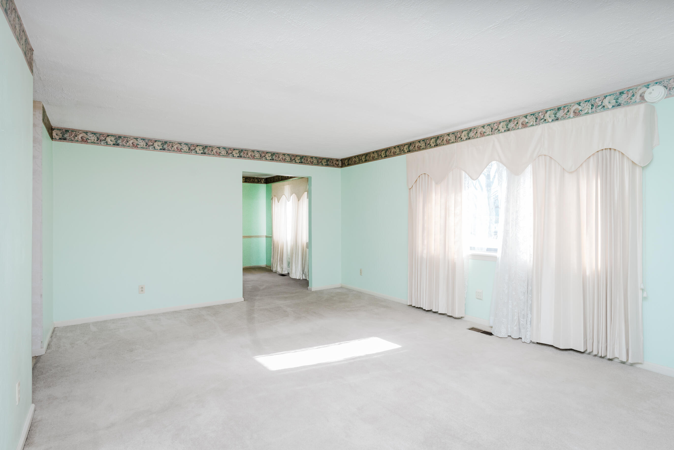 5006 Swan Road
