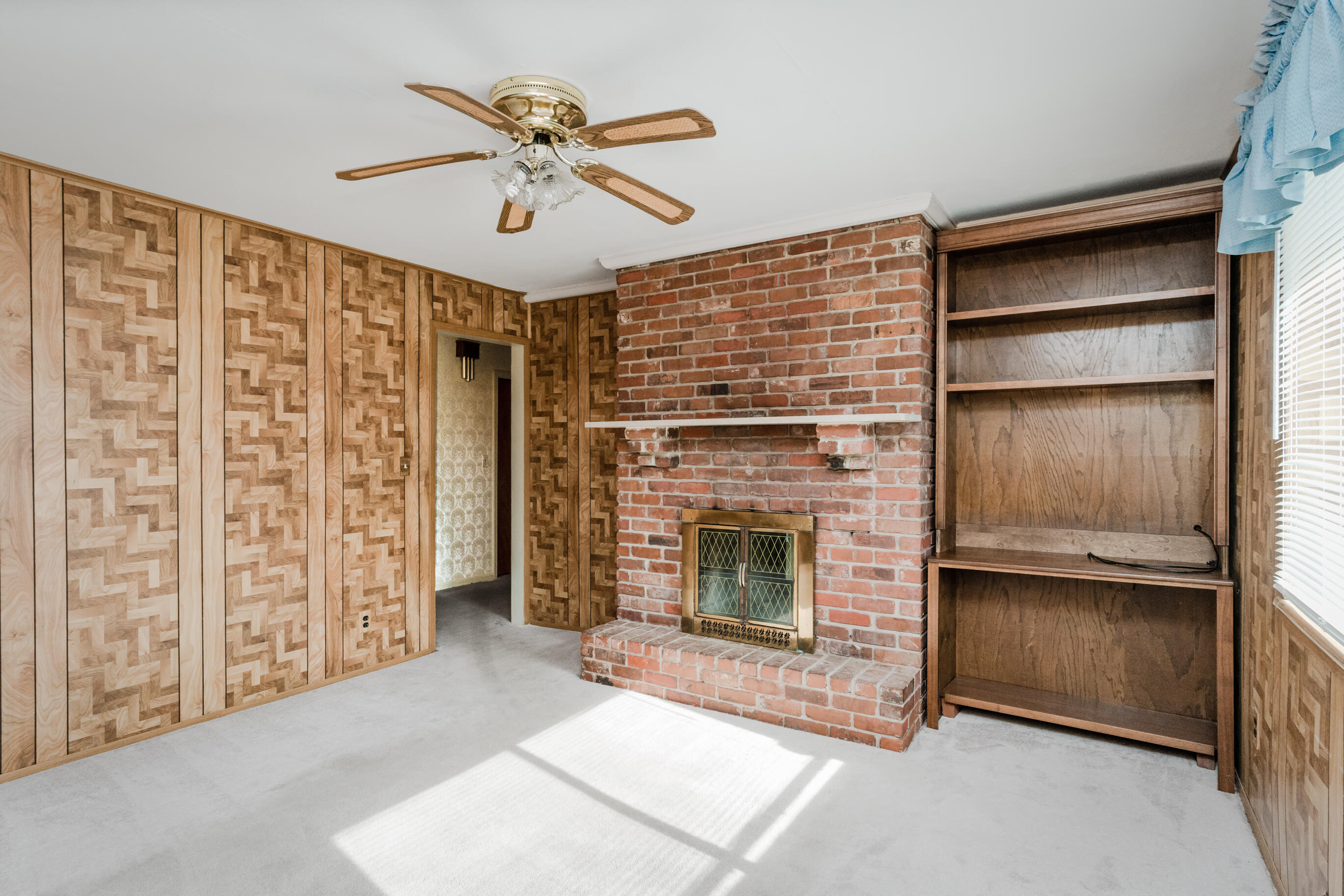 5006 Swan Road