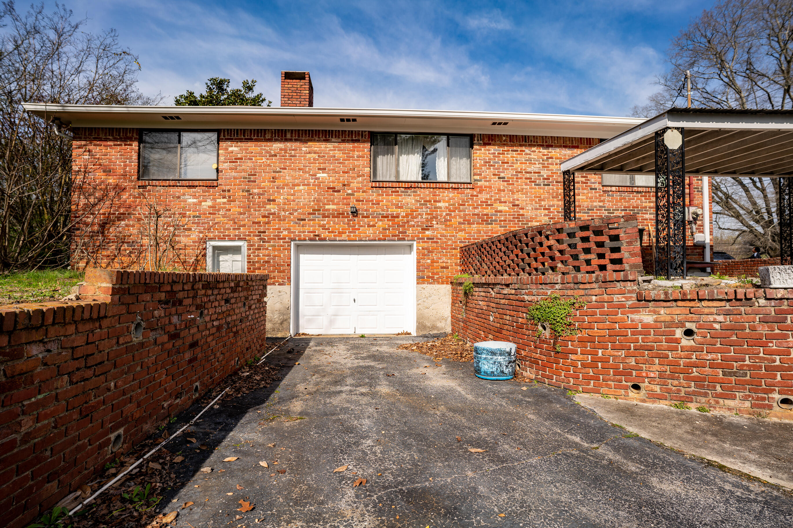 5006 Swan Road