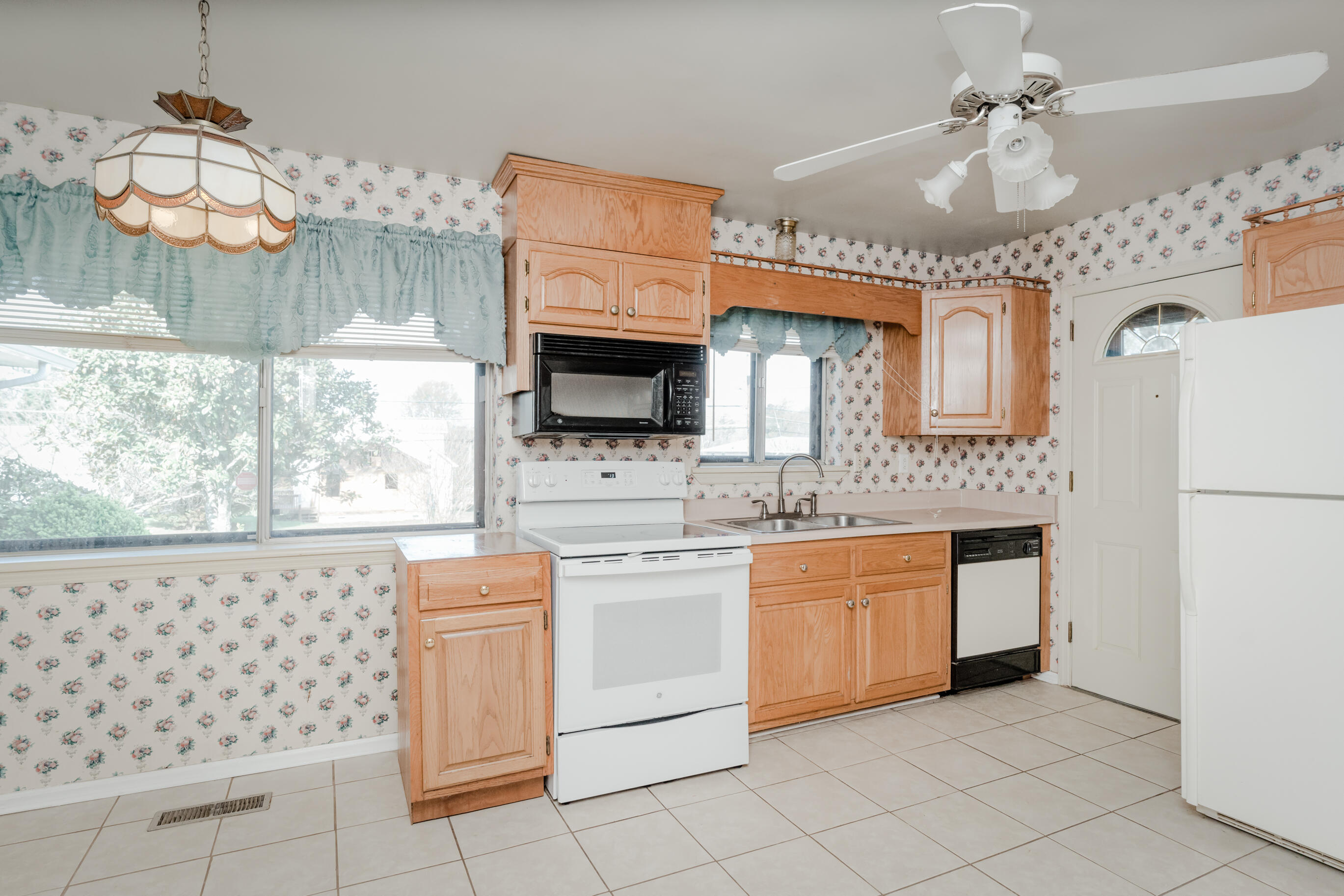 5006 Swan Road