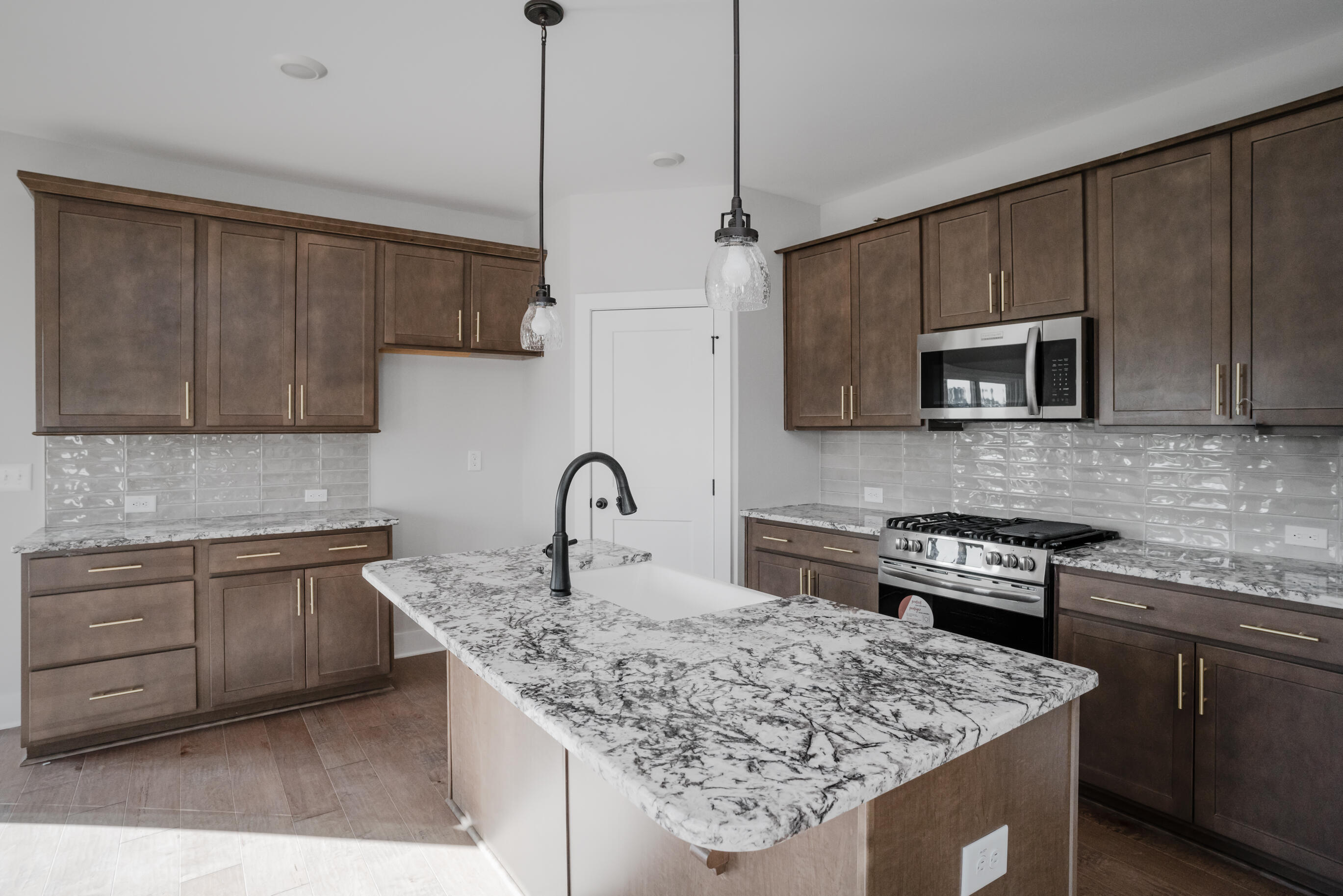 2511 Blue Skies Drive, 11