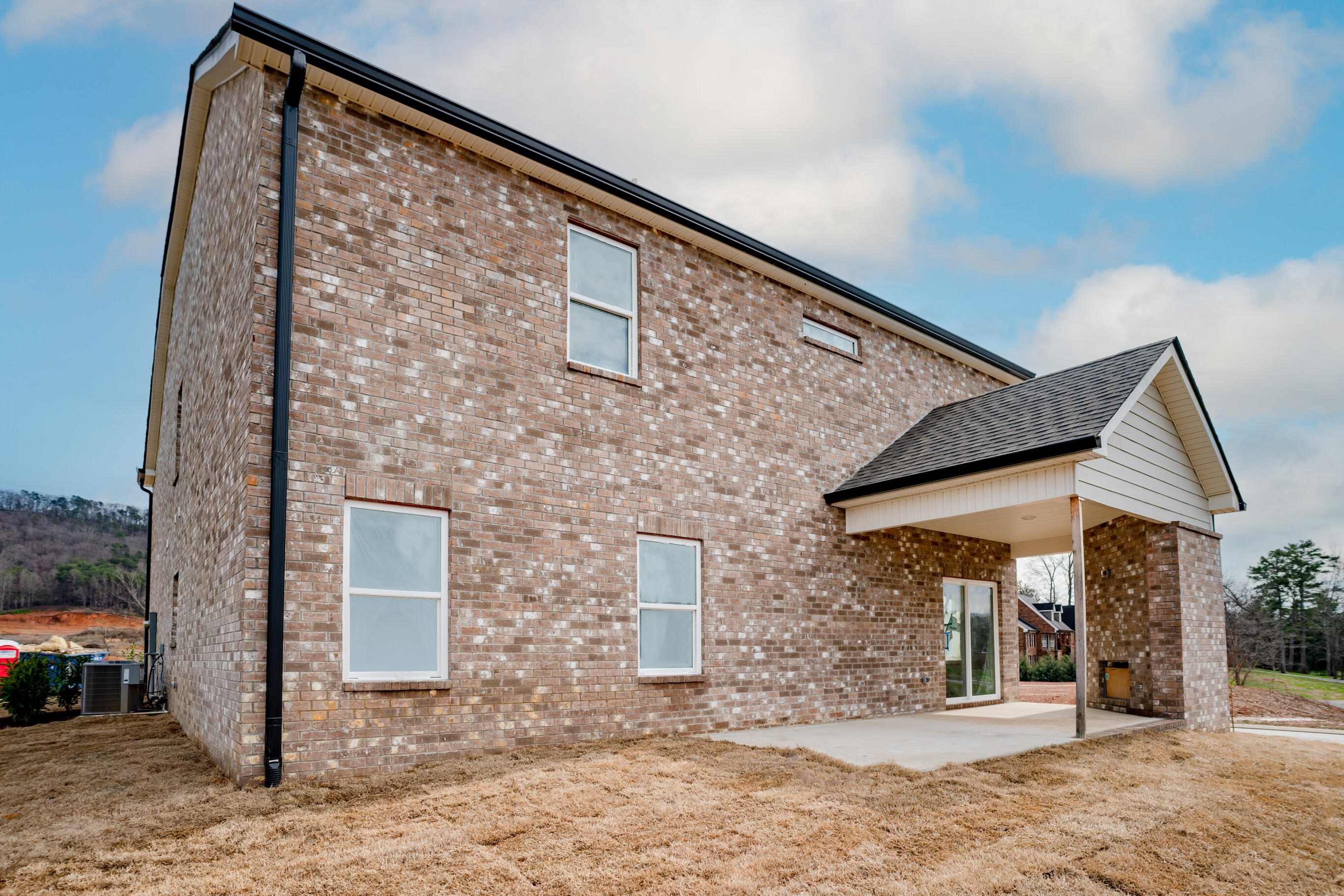 2511 Blue Skies Drive, 11