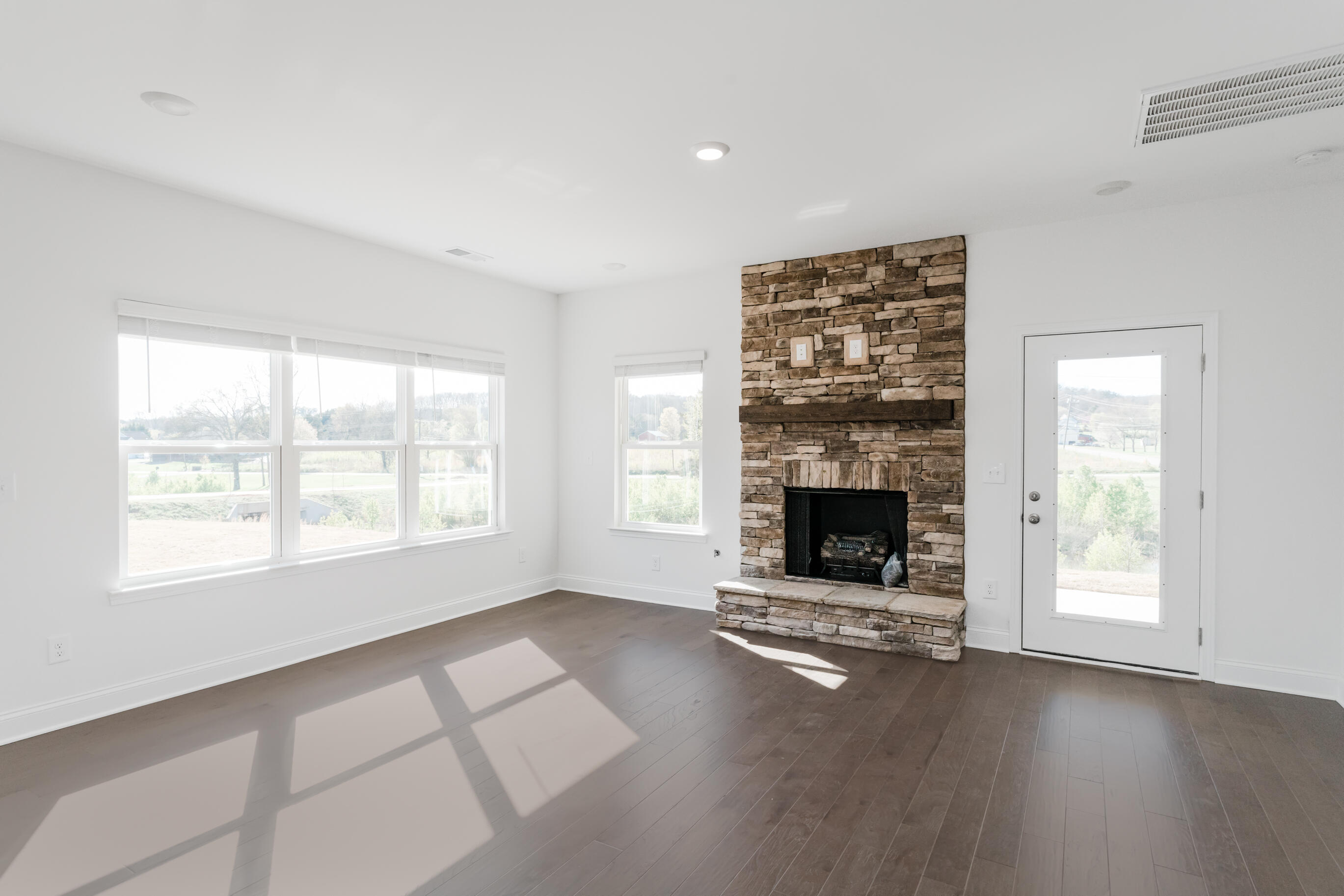 2543 Blue Skies Drive, 13