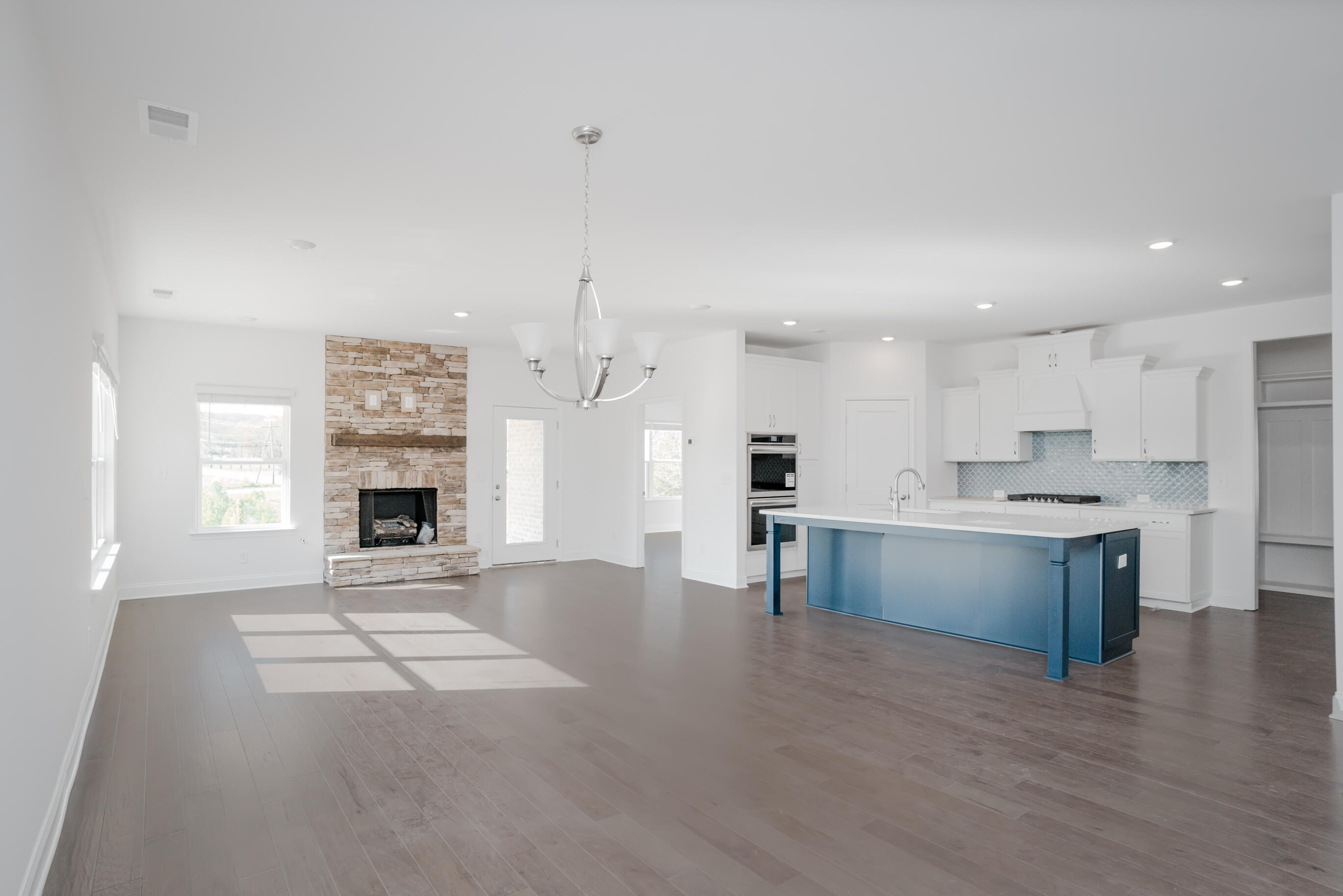 2543 Blue Skies Drive, 13