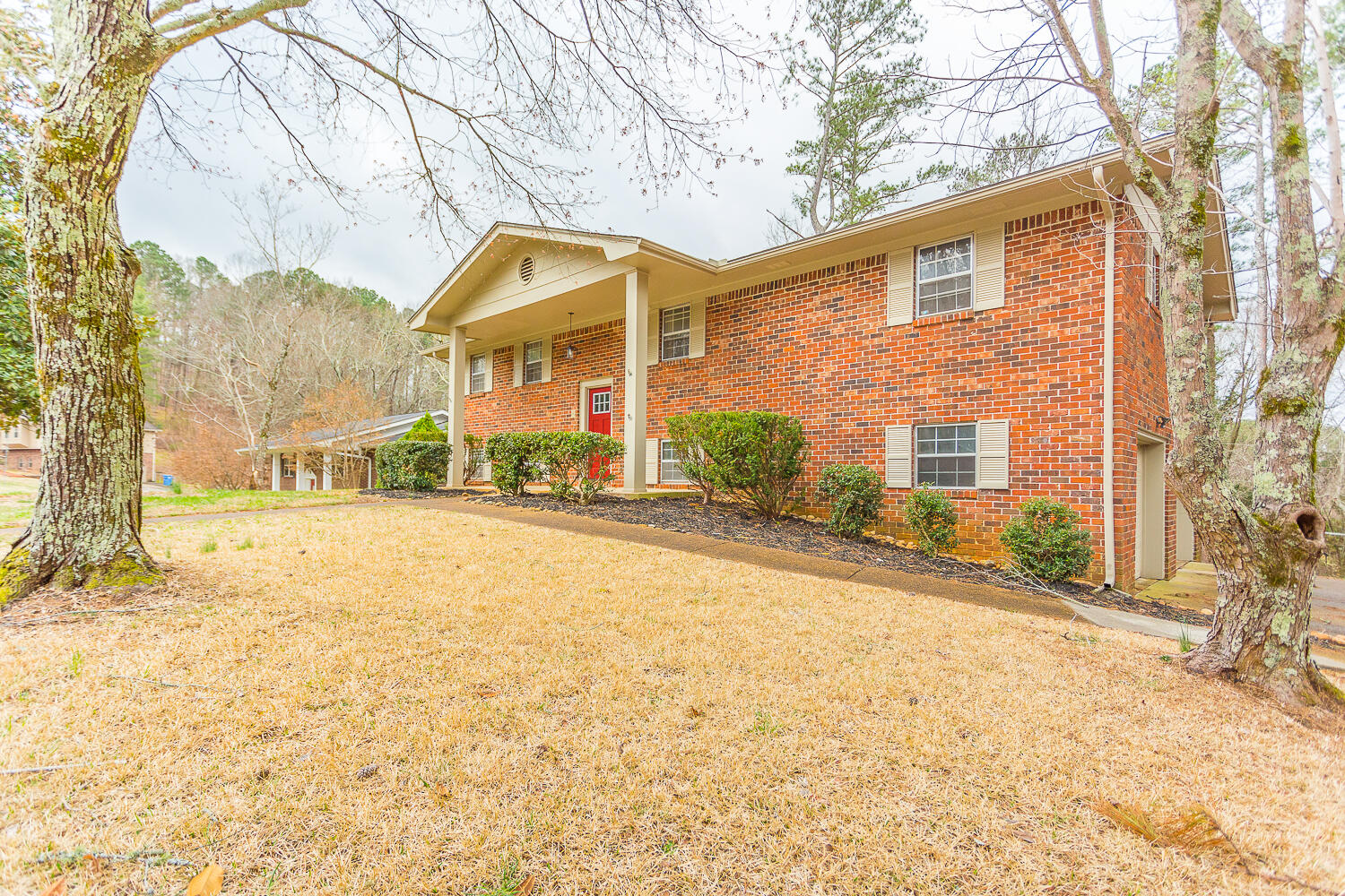 1147 Hurricane Creek Road