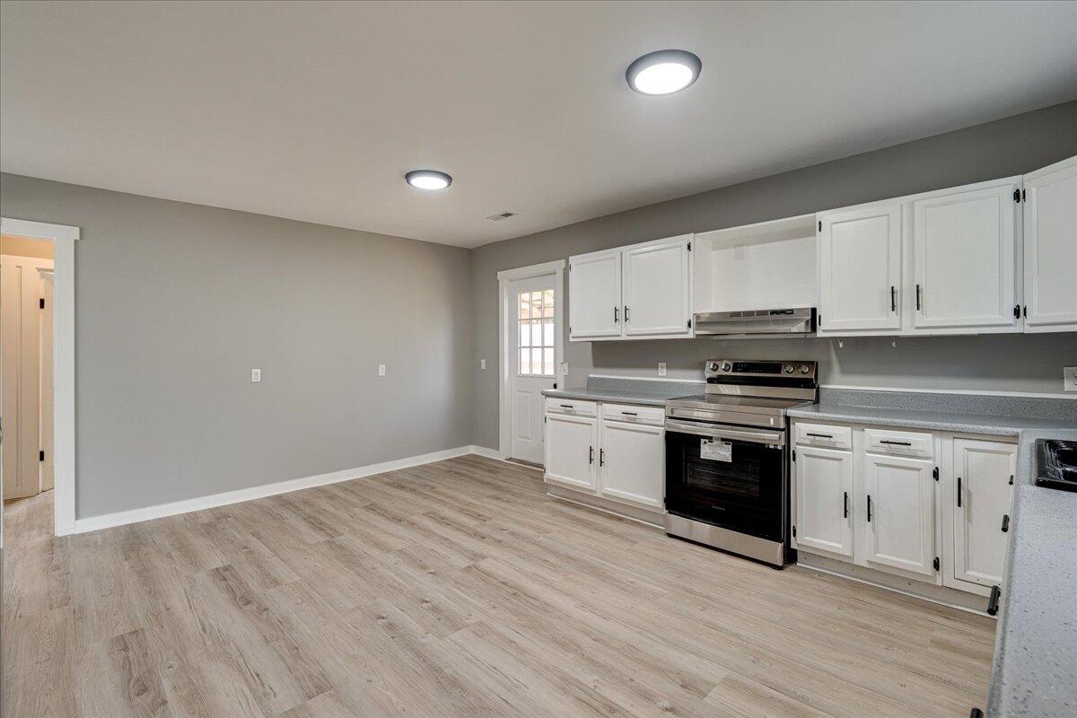 20 Crestline Drive