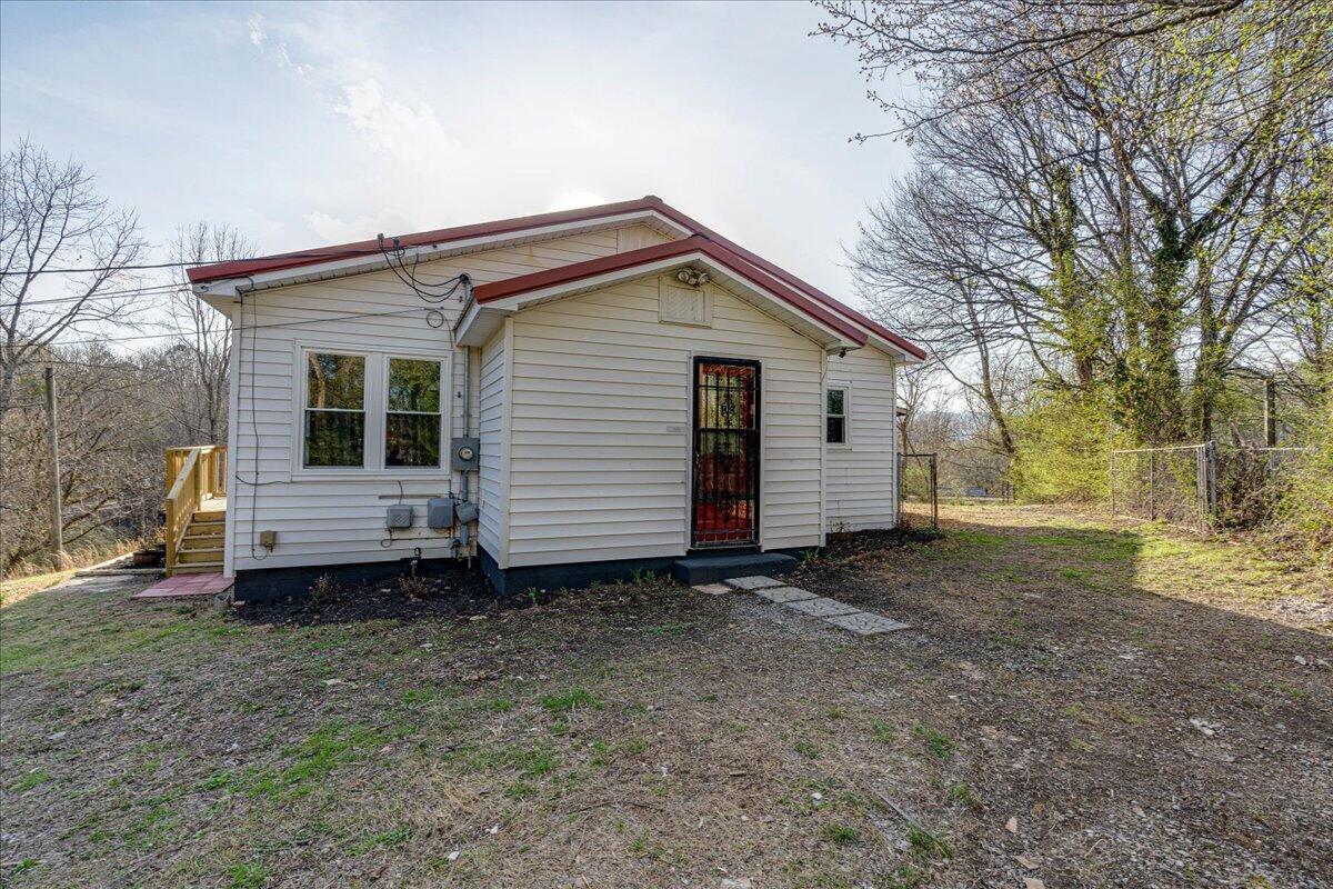 20 Crestline Drive