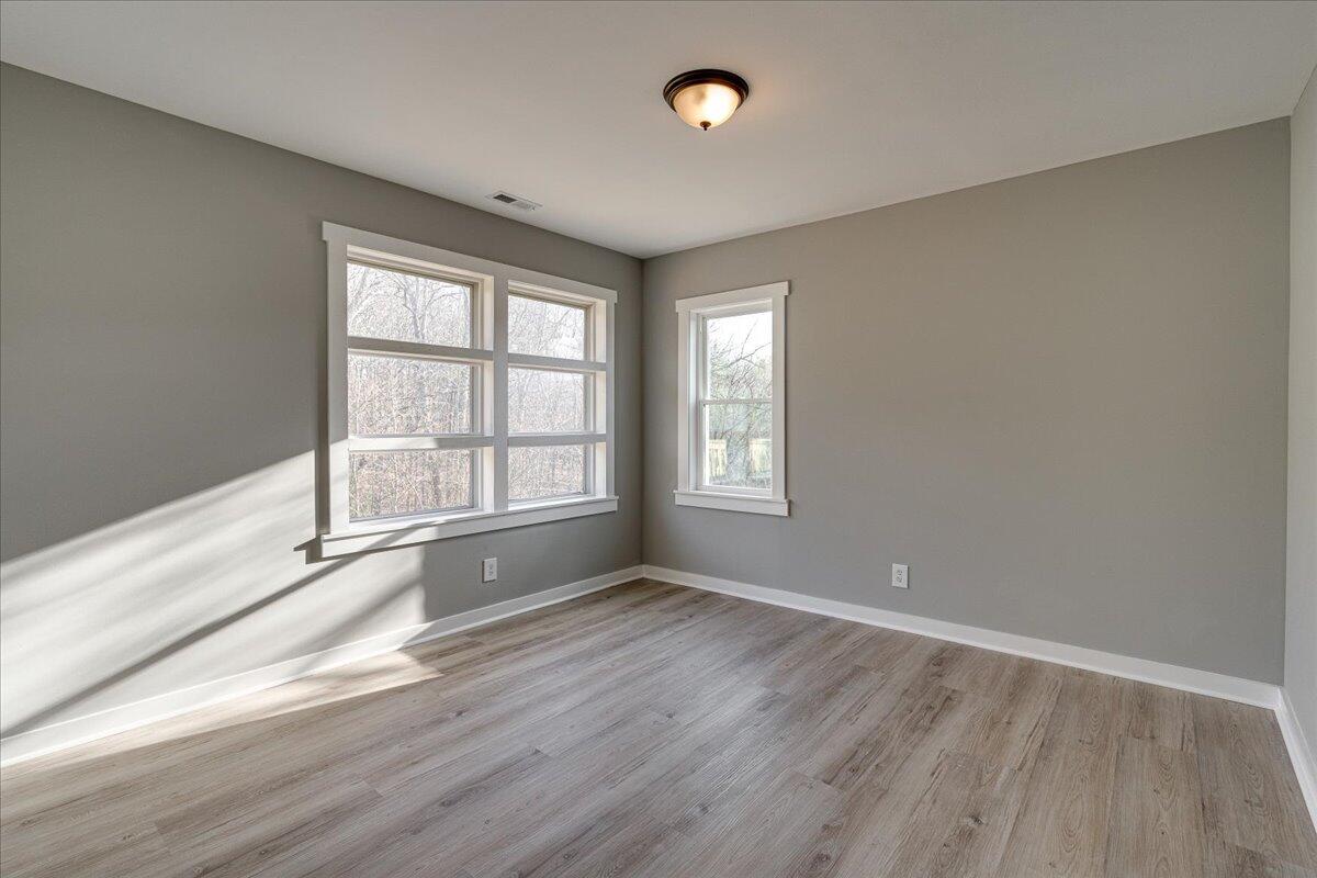 20 Crestline Drive