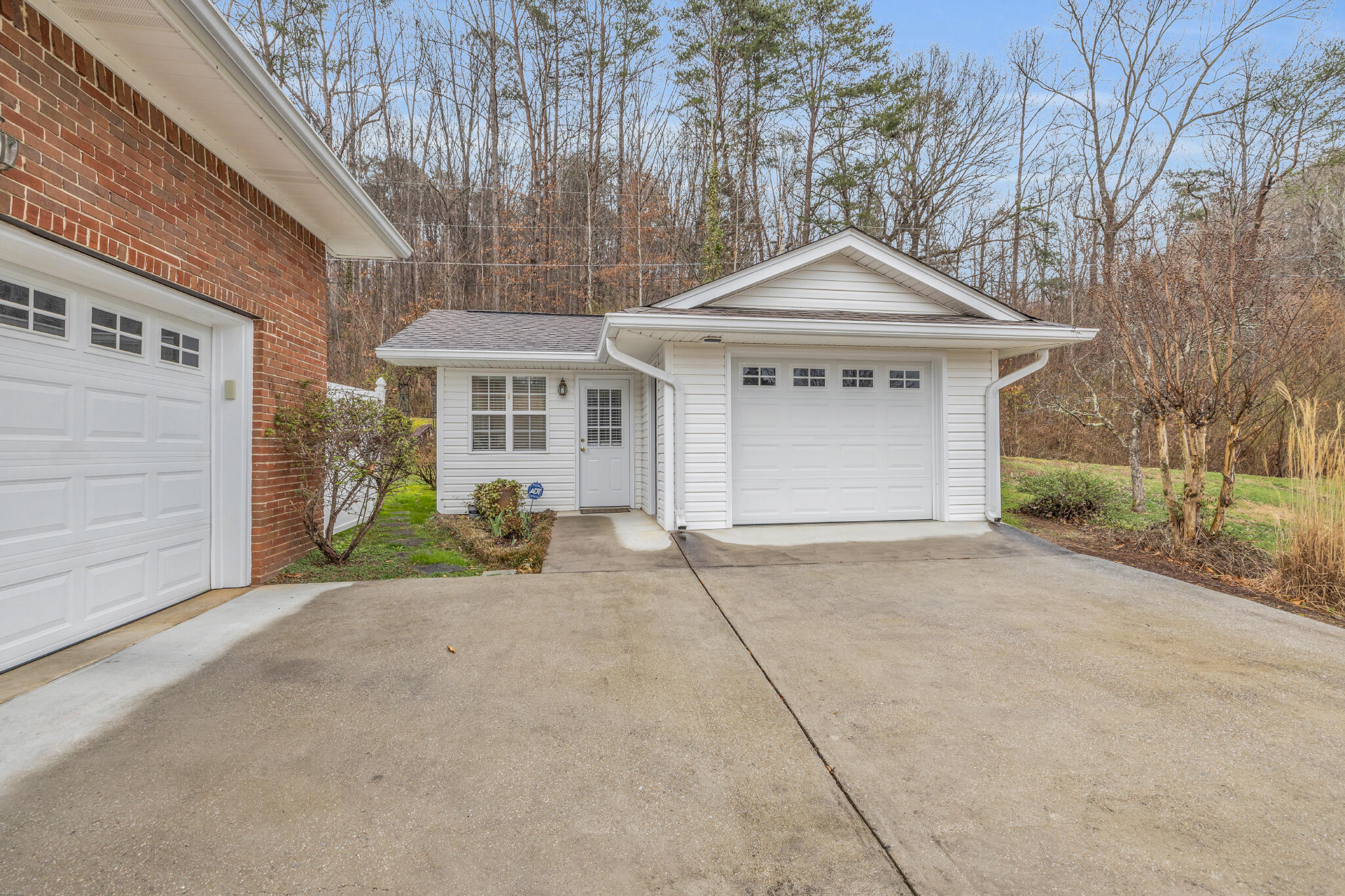 606 Valley Bridge Road