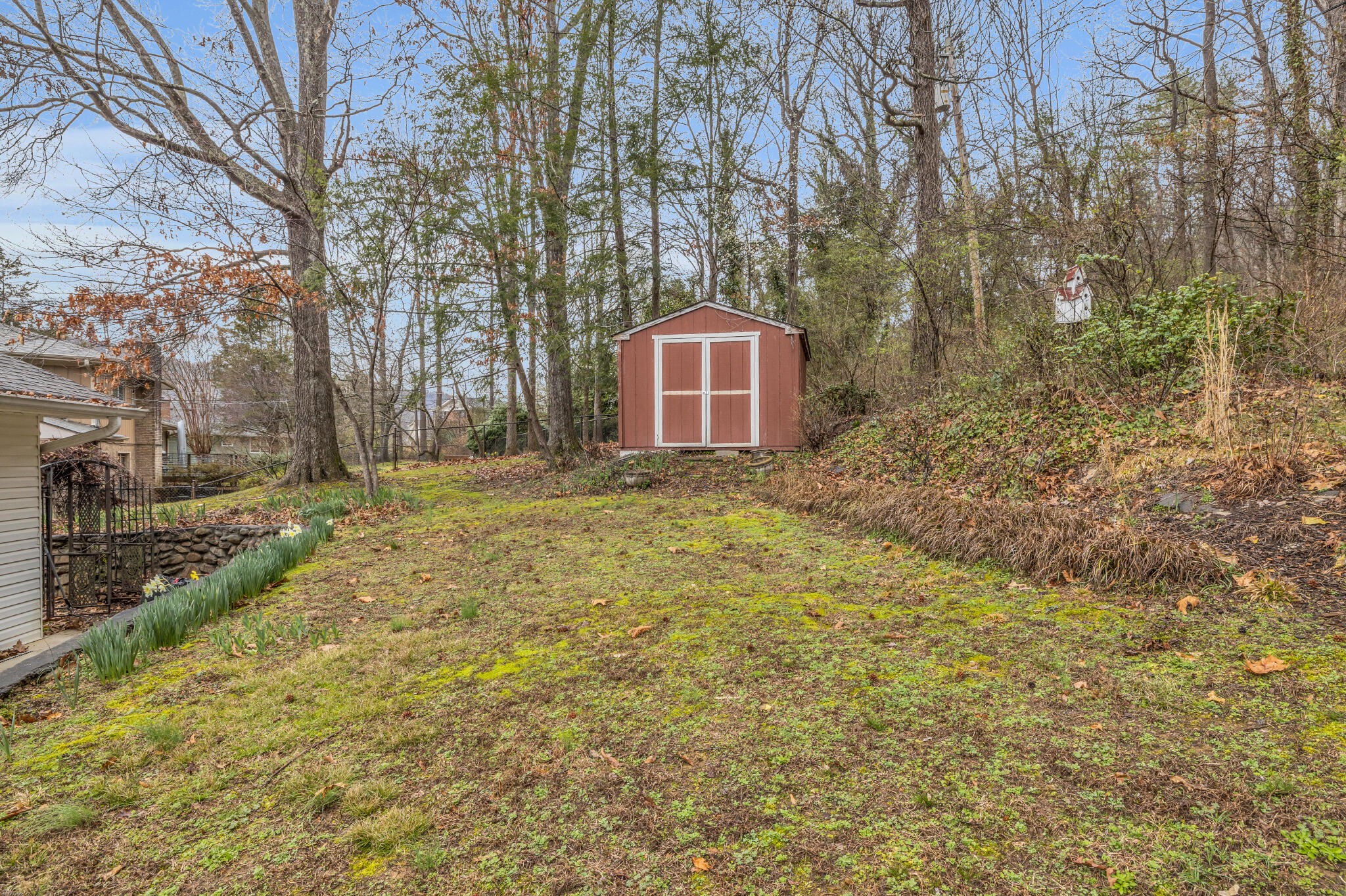 606 Valley Bridge Road