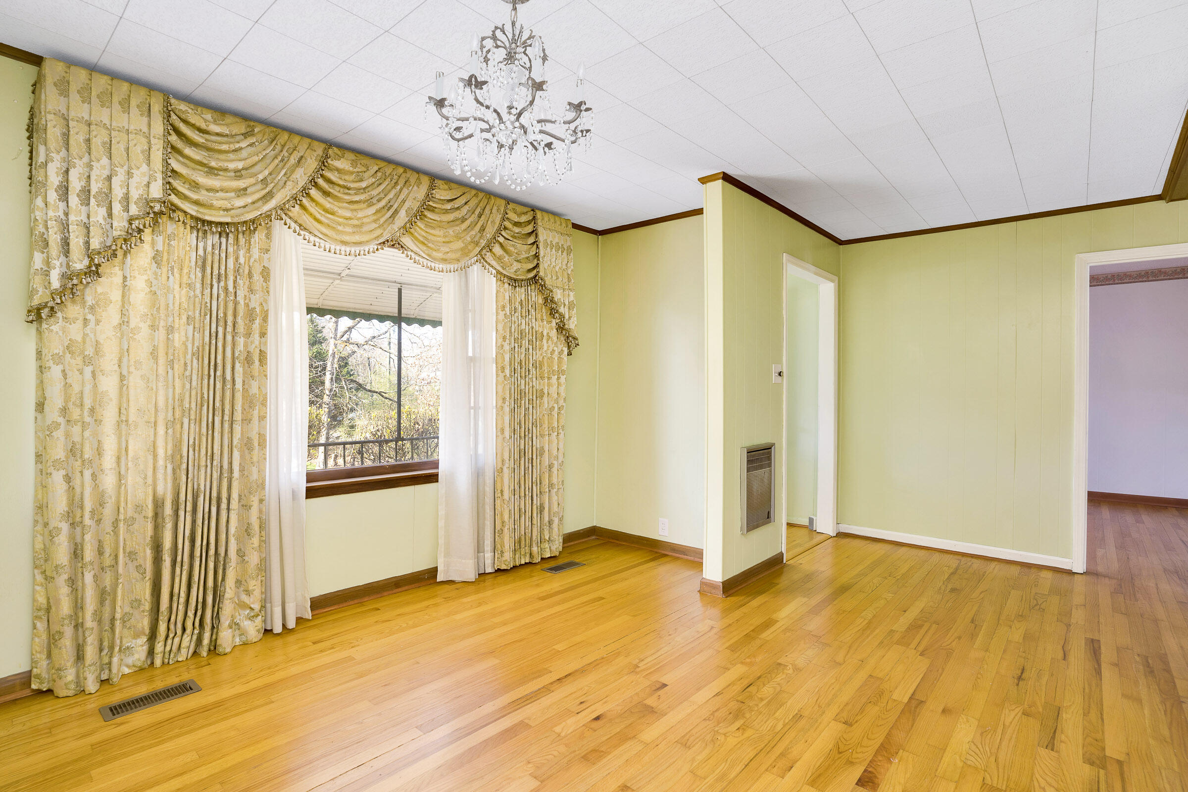 1211 Baggett Road