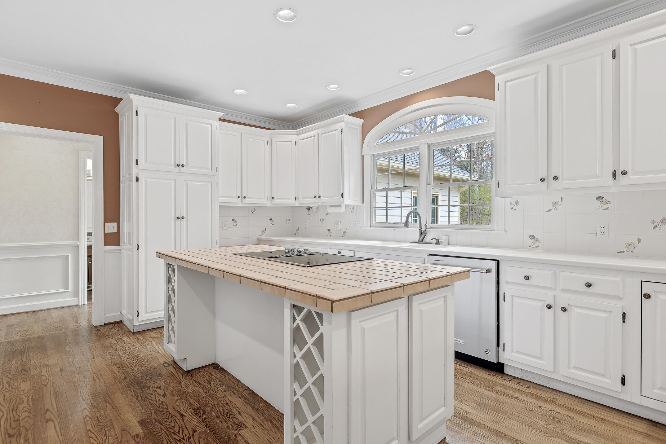 57 Middle Creek Road