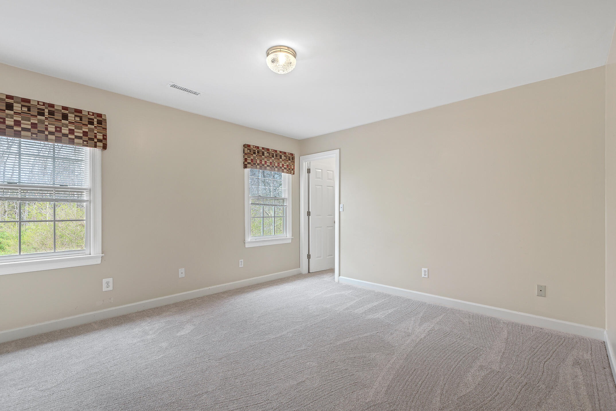 57 Middle Creek Road