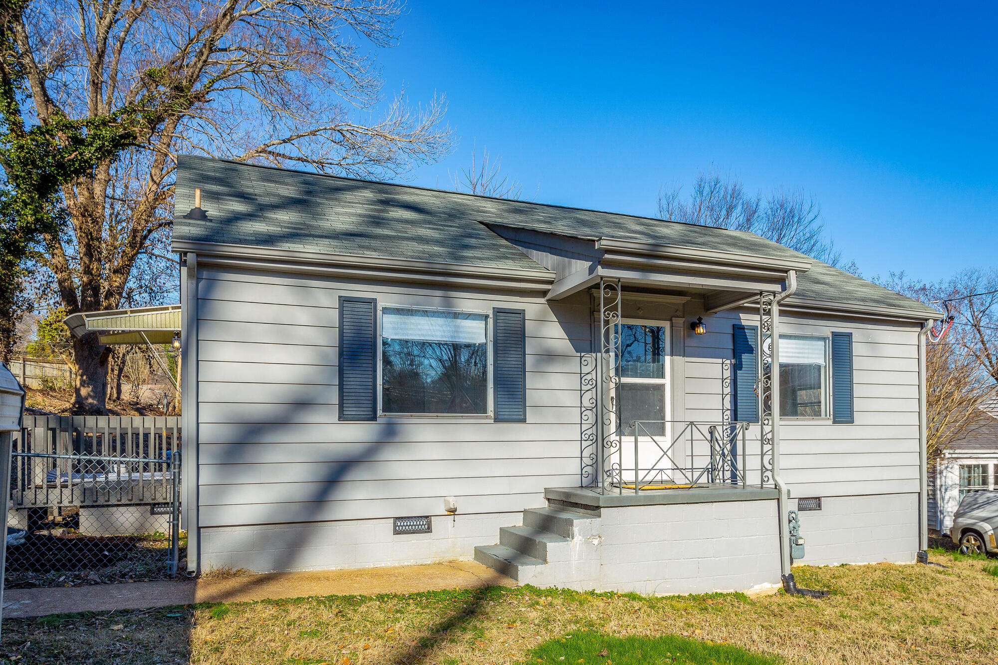 403 Signal View Street