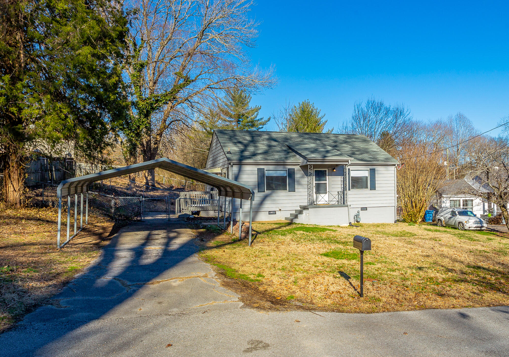 403 Signal View Street