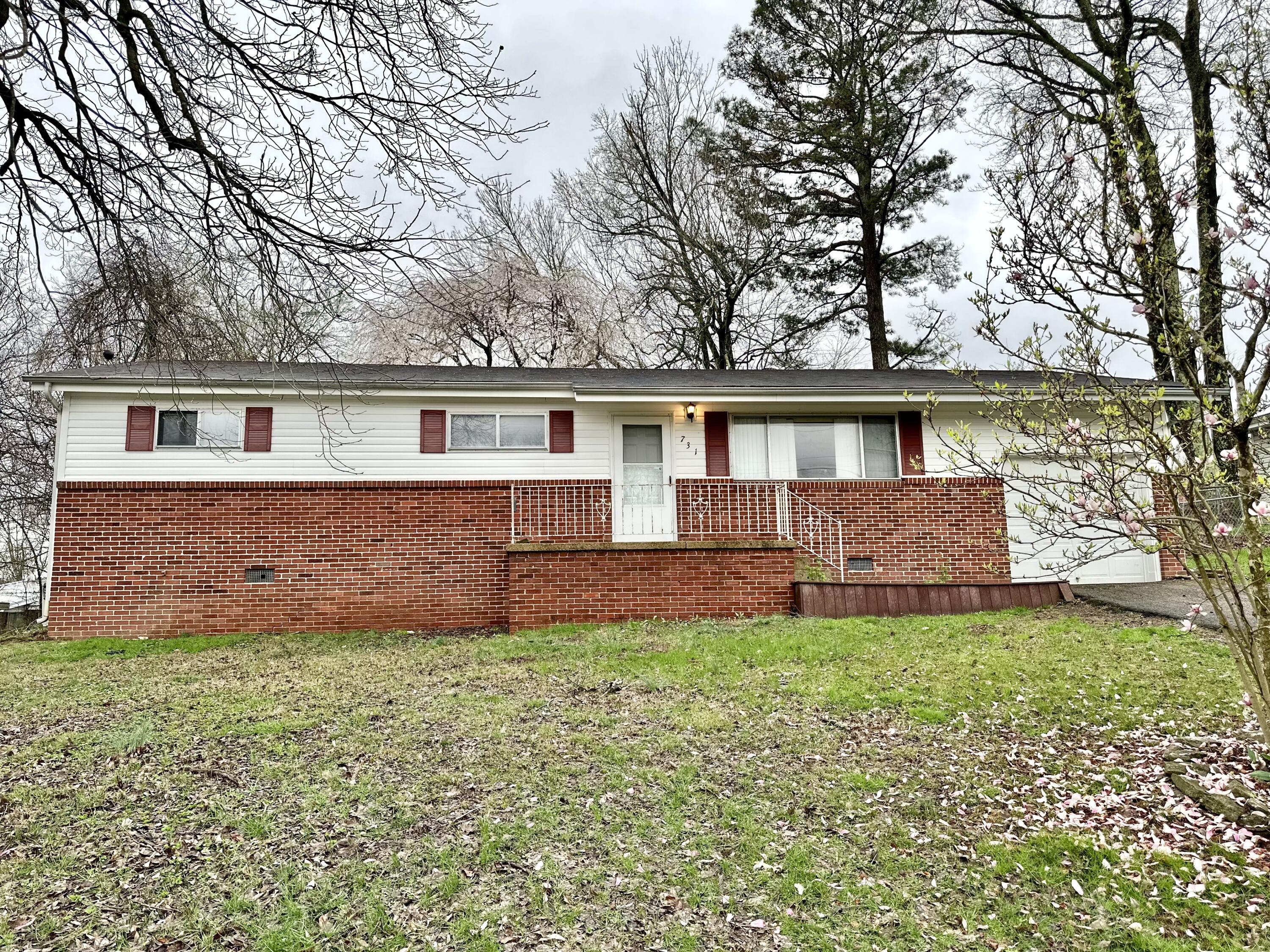 731 Roberta Drive Drive