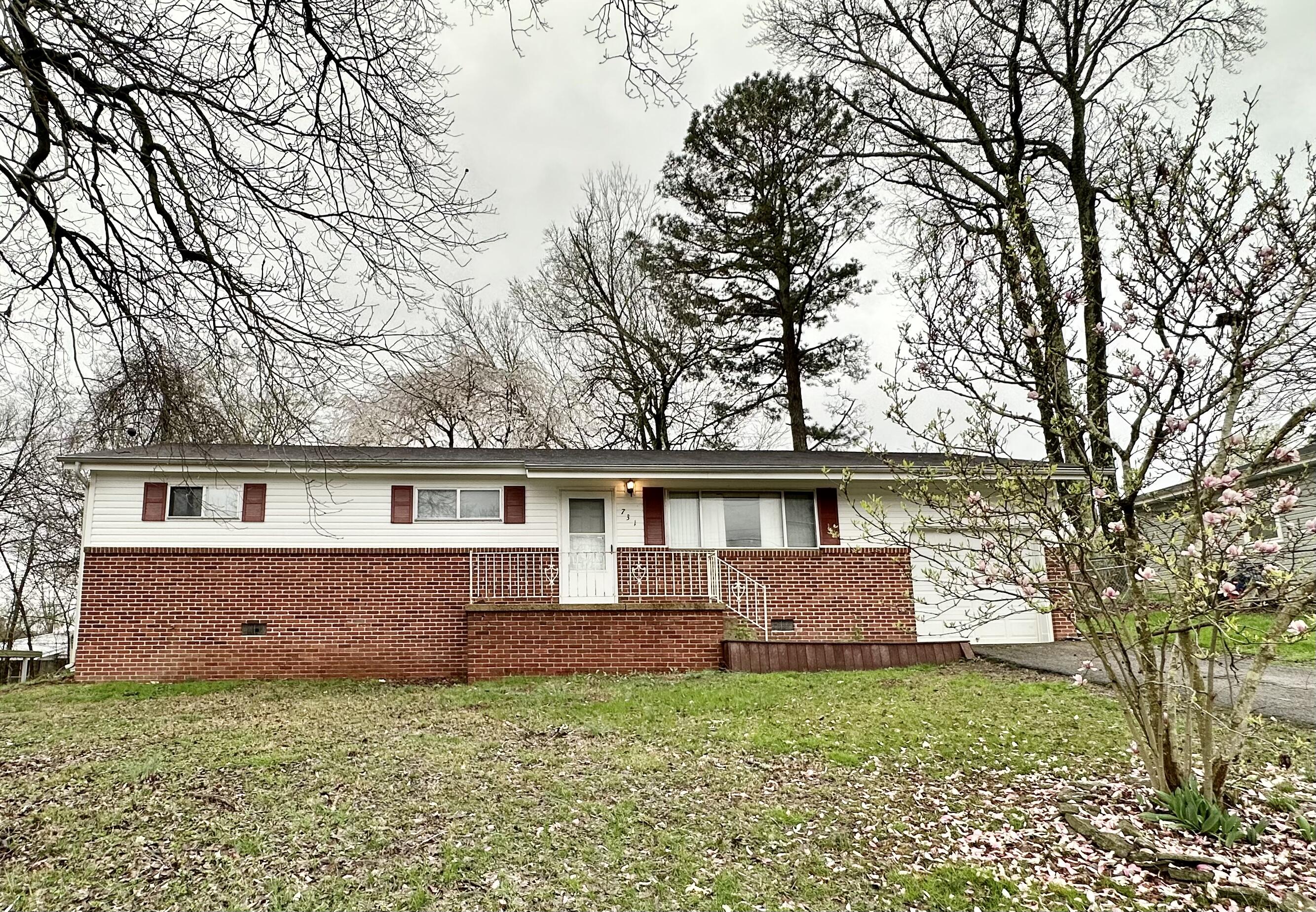 731 Roberta Drive Drive