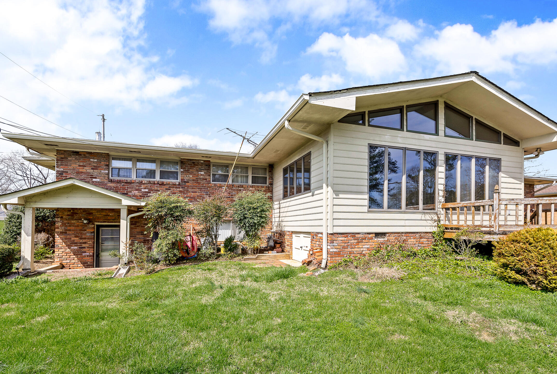 4804 Murray Hills Drive