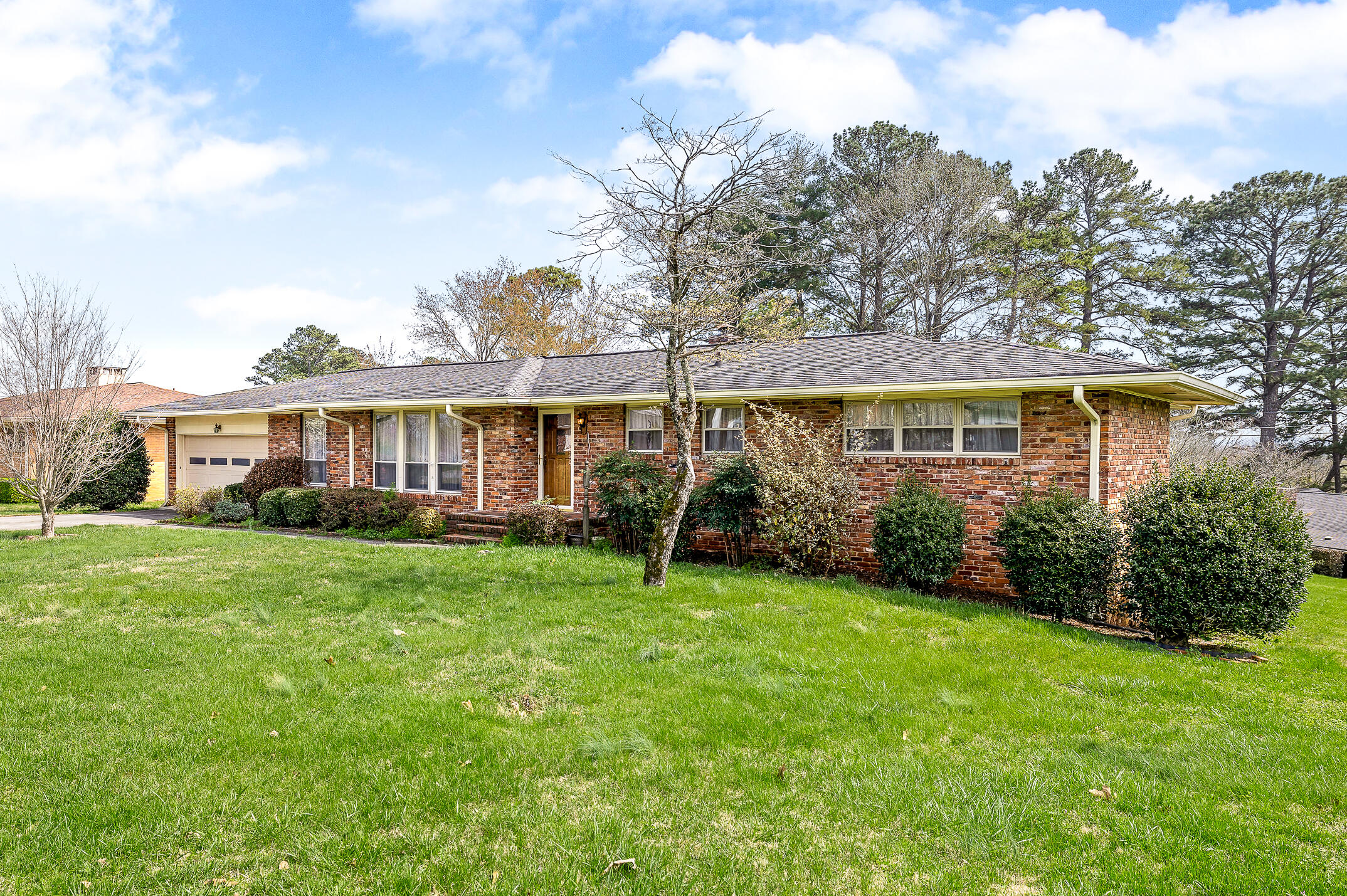 4804 Murray Hills Drive