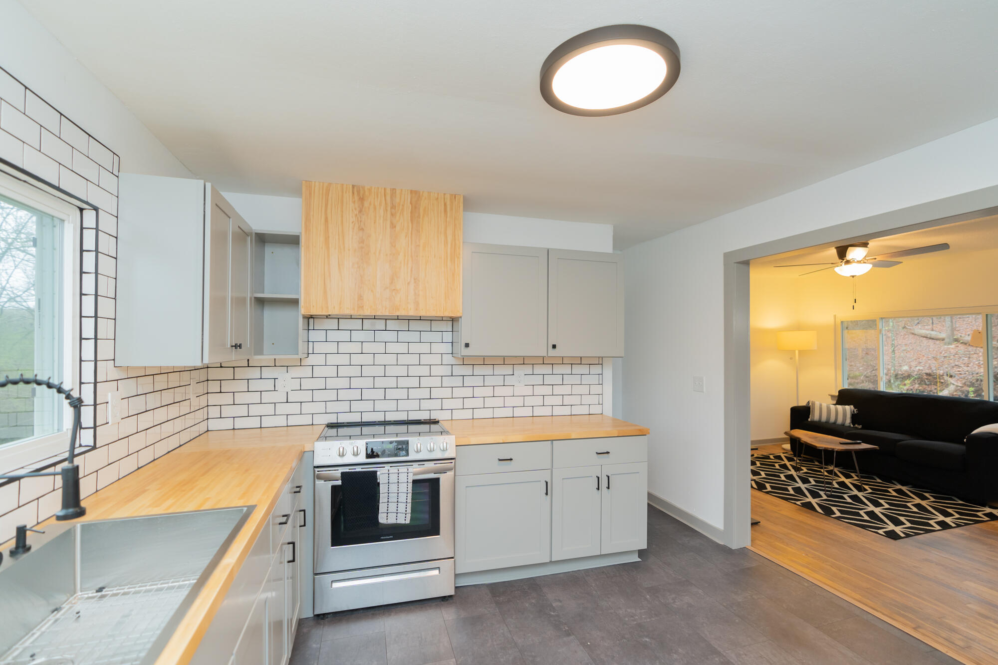 104 Olen Road