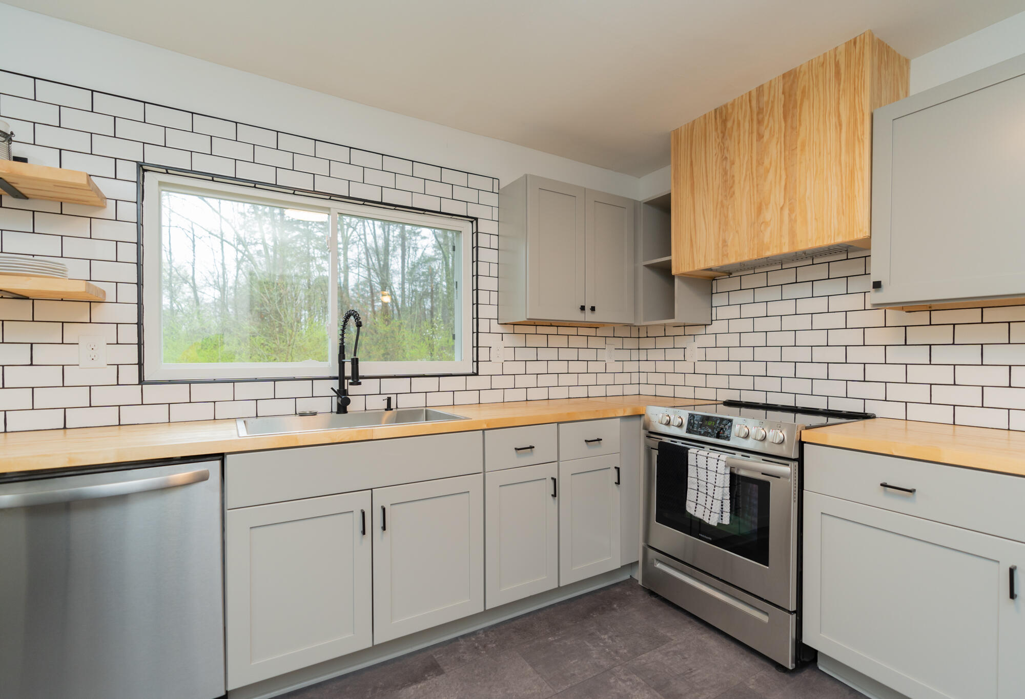 104 Olen Road