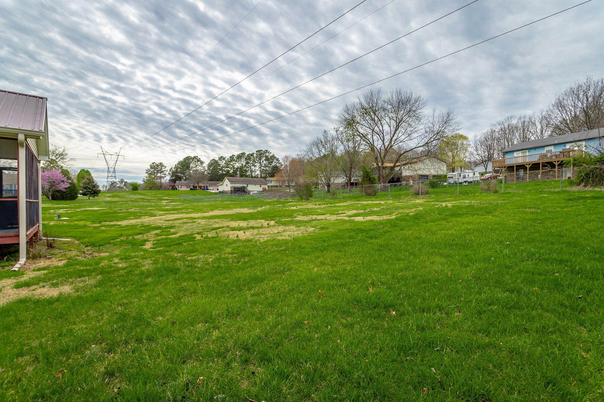 191 NE Woodstream Place
