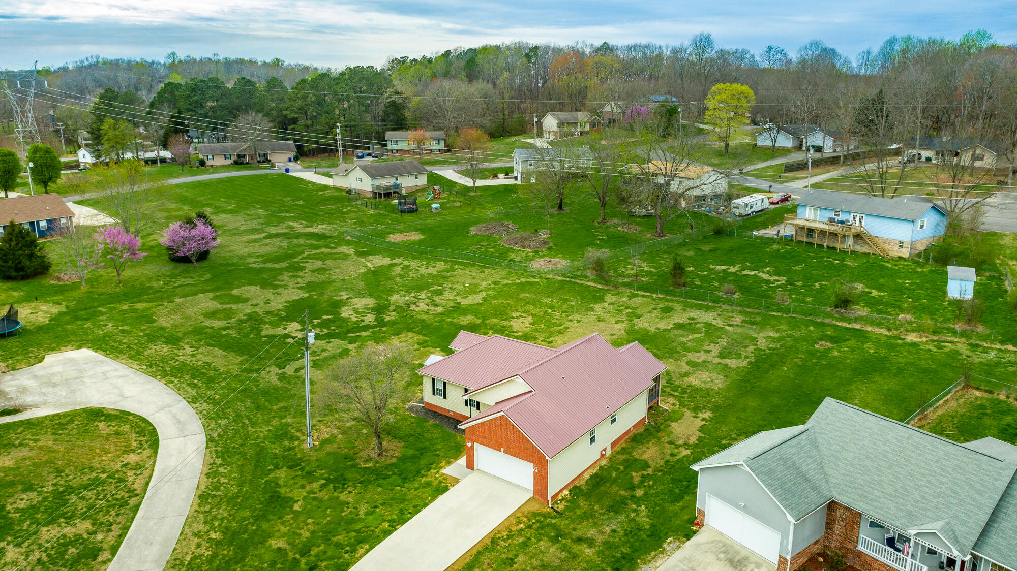 191 NE Woodstream Place