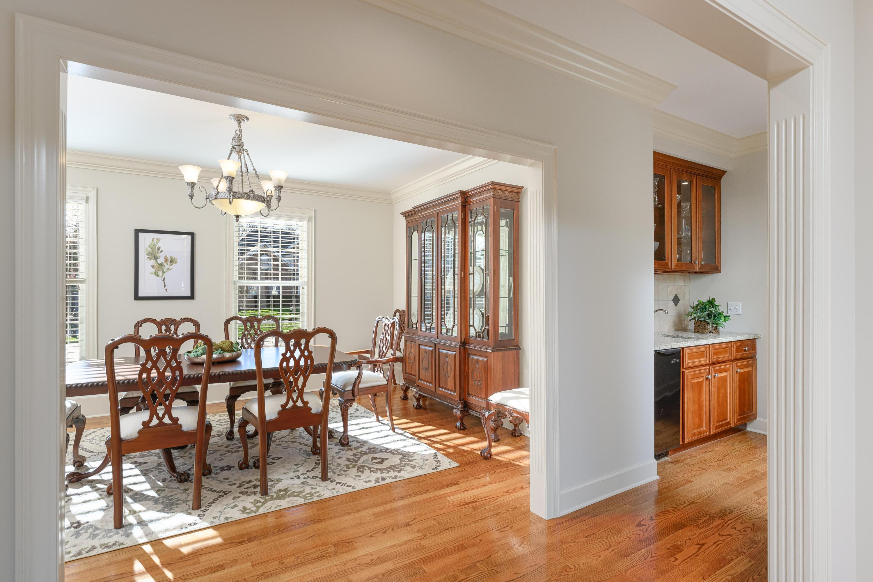 9524 Windrose Circle
