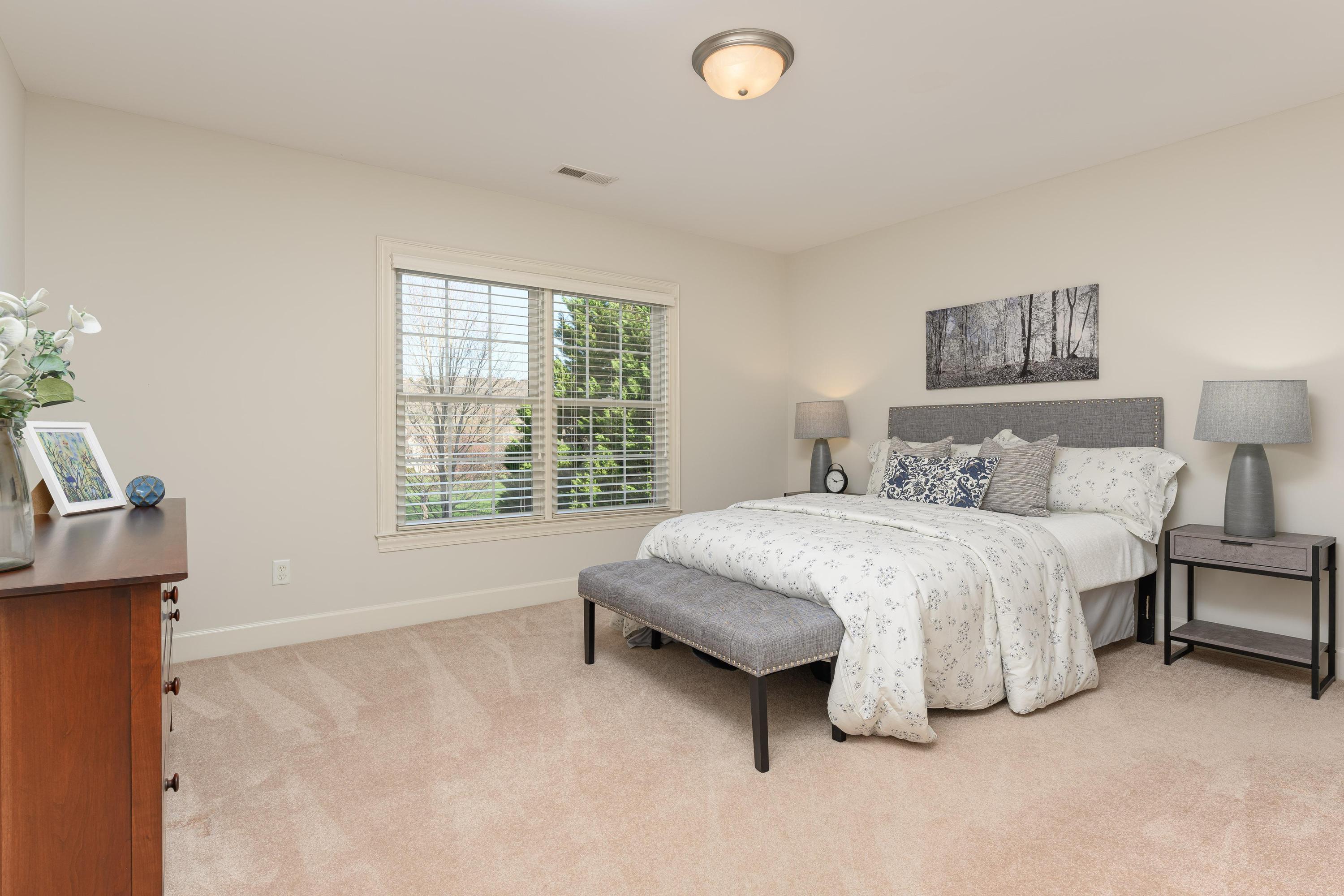 9524 Windrose Circle