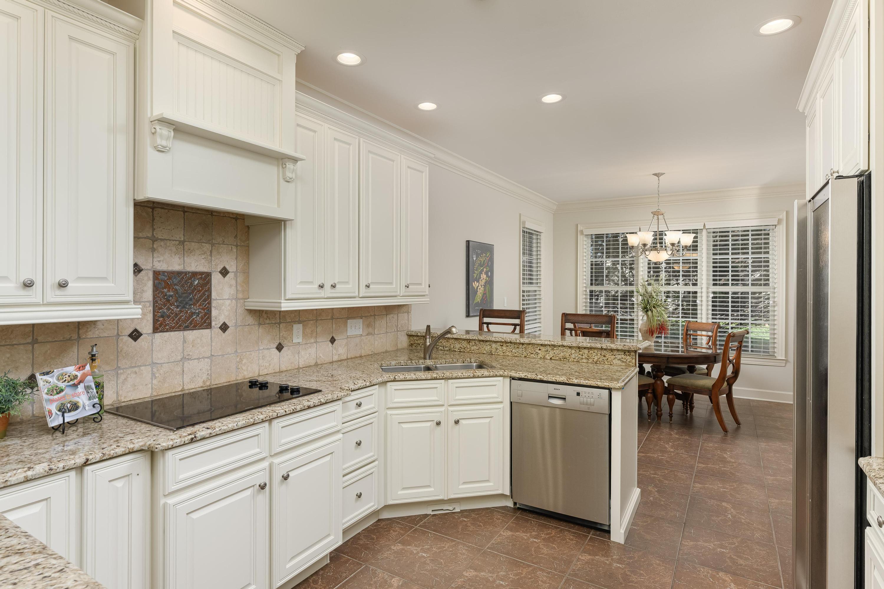 9524 Windrose Circle