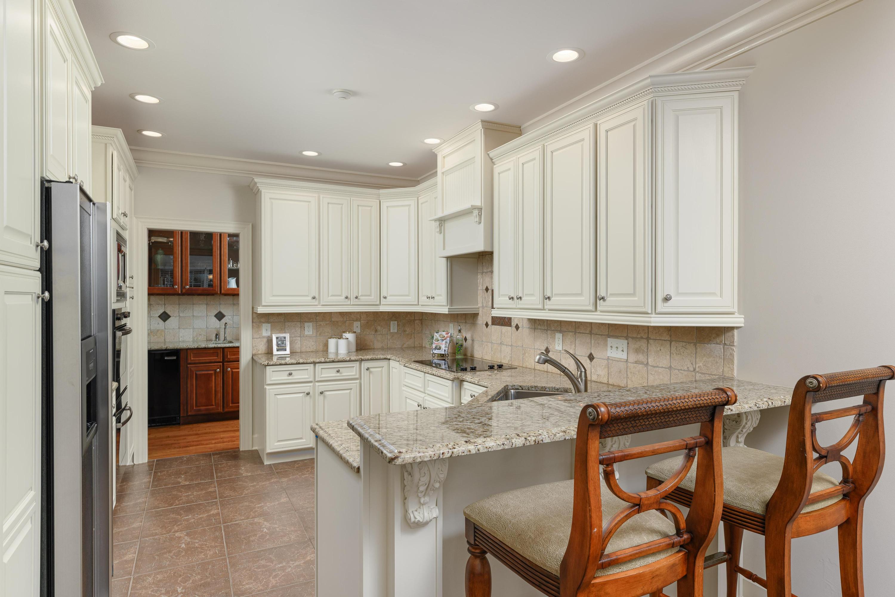 9524 Windrose Circle