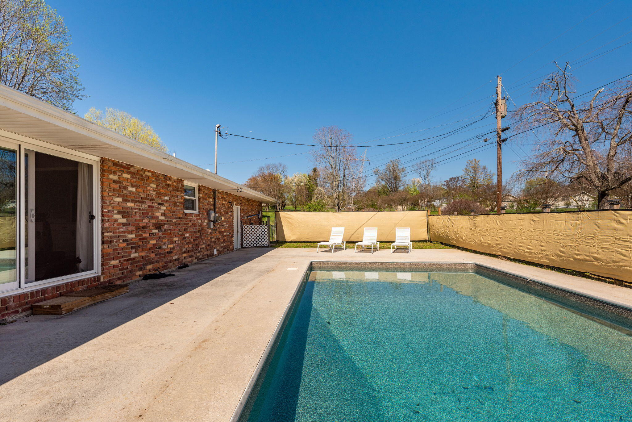 6219 Laguana Drive