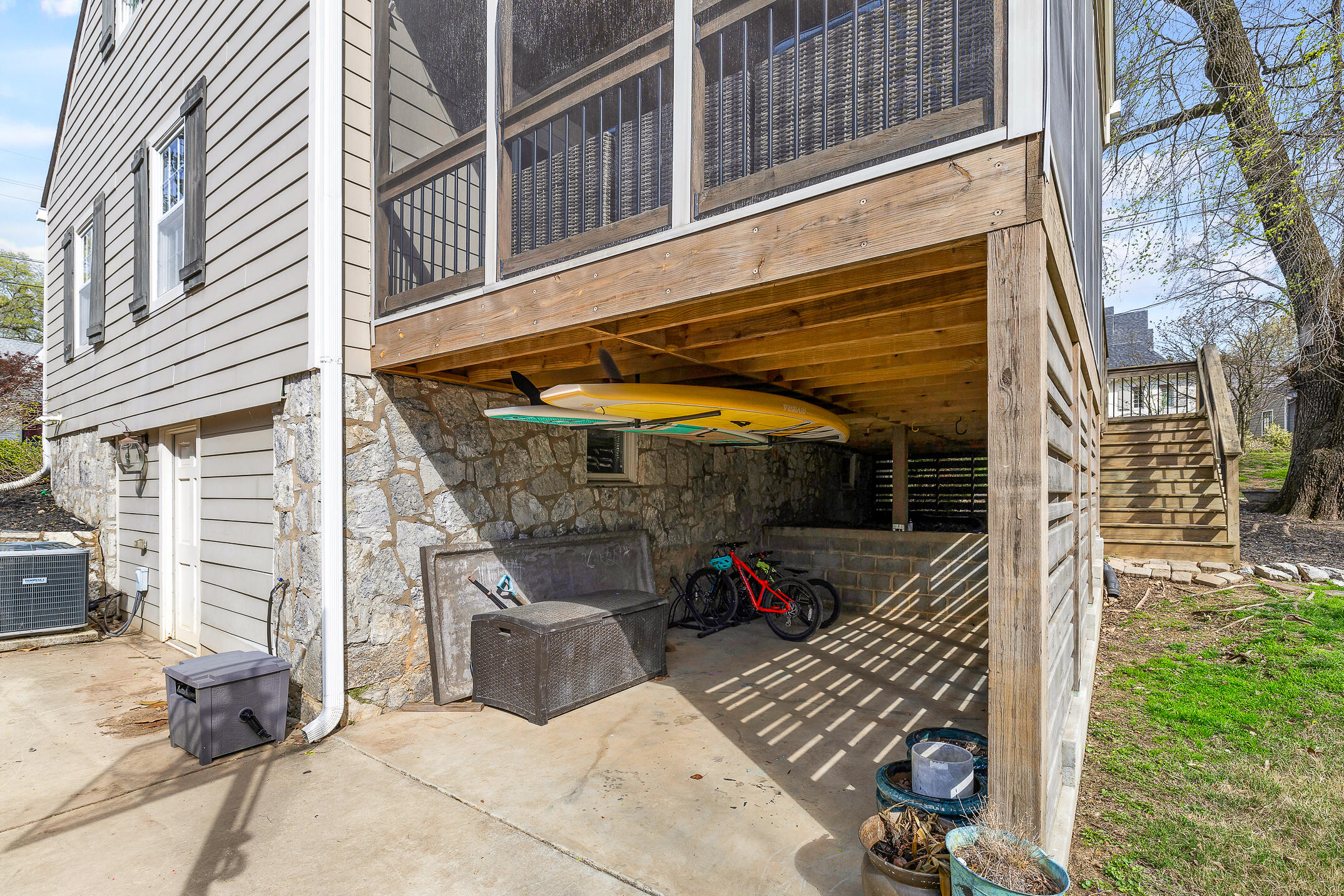 120 Mcfarland Avenue