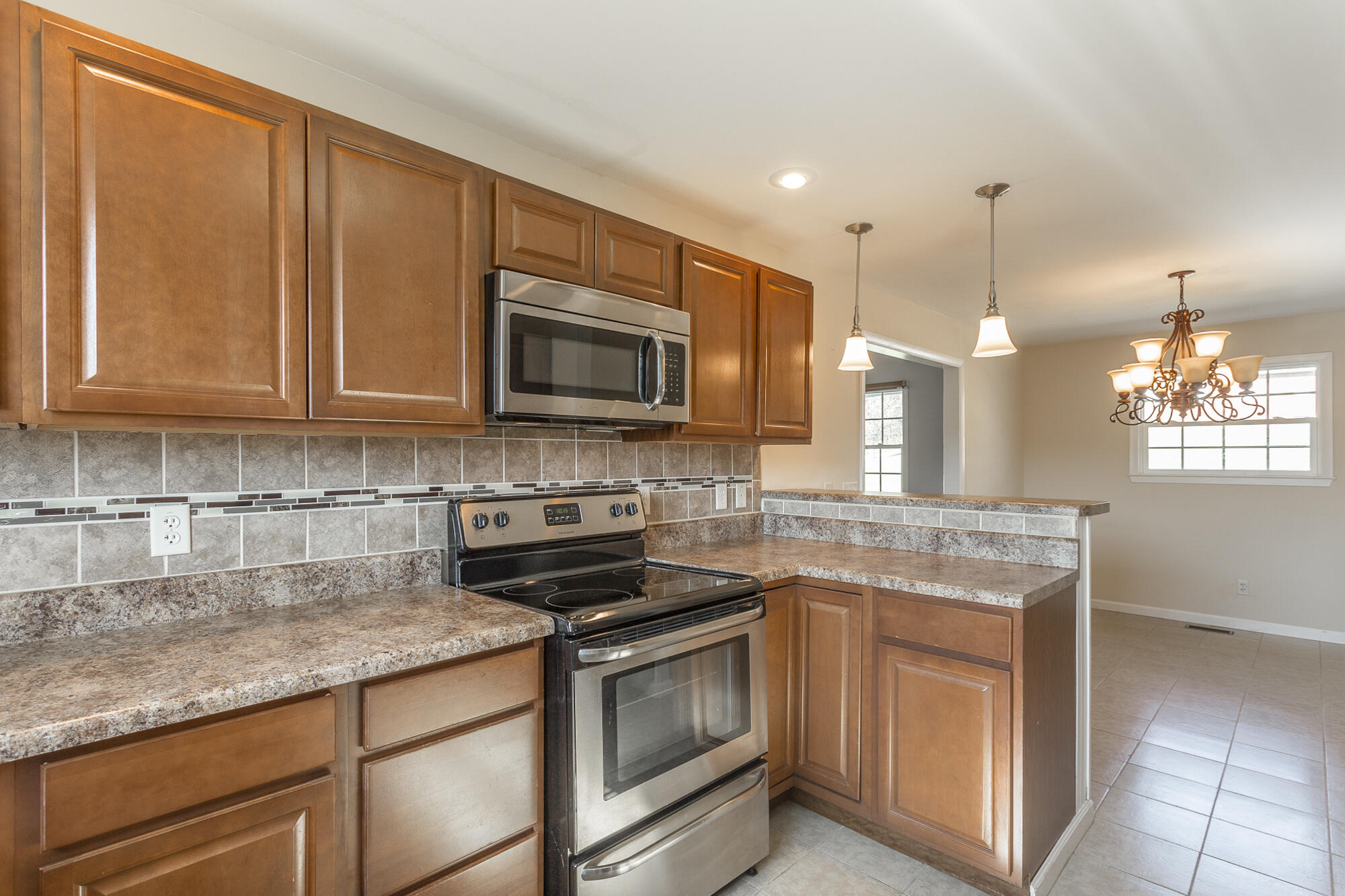 624 Ely Road, 1