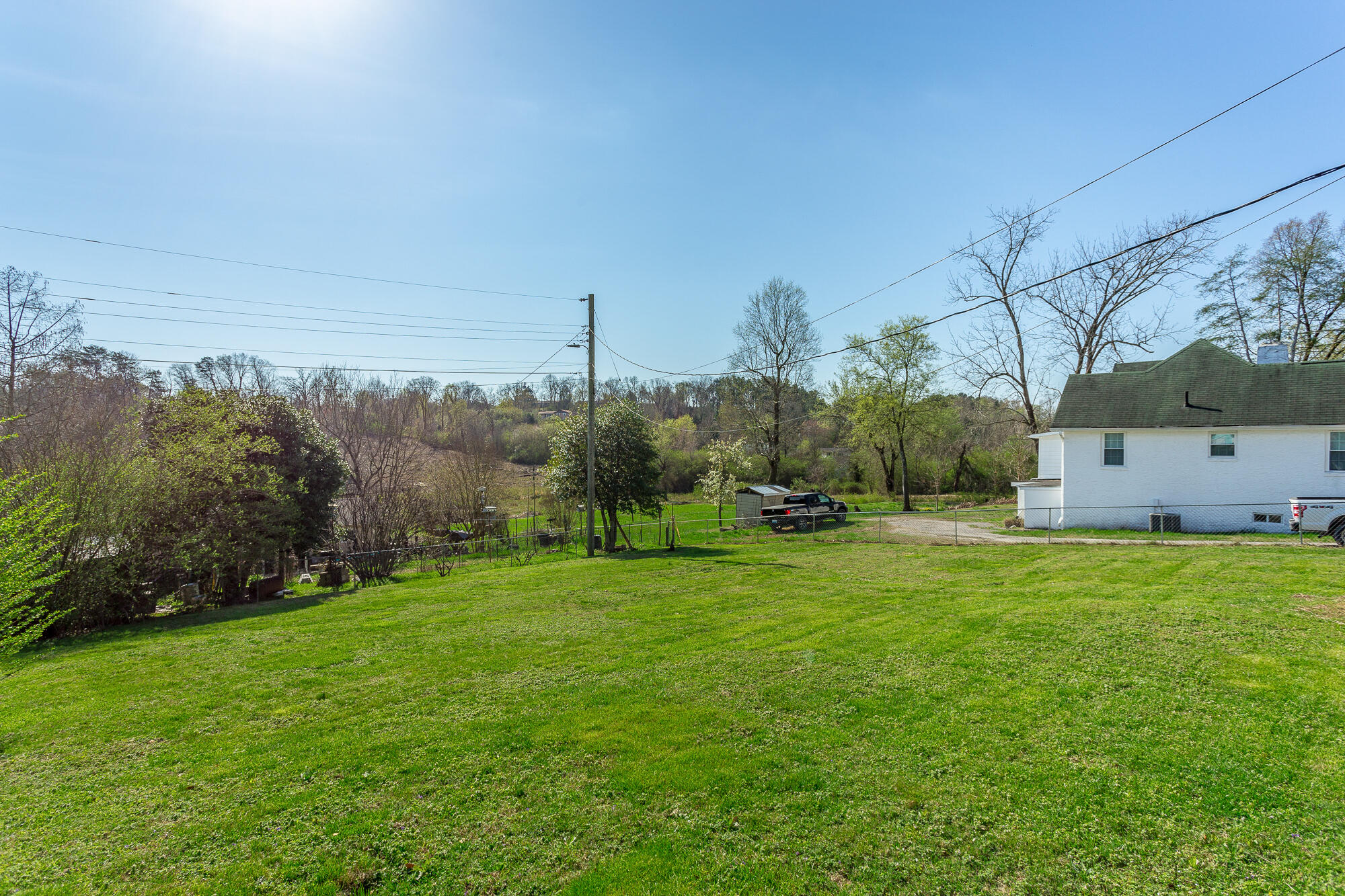 624 Ely Road, 1
