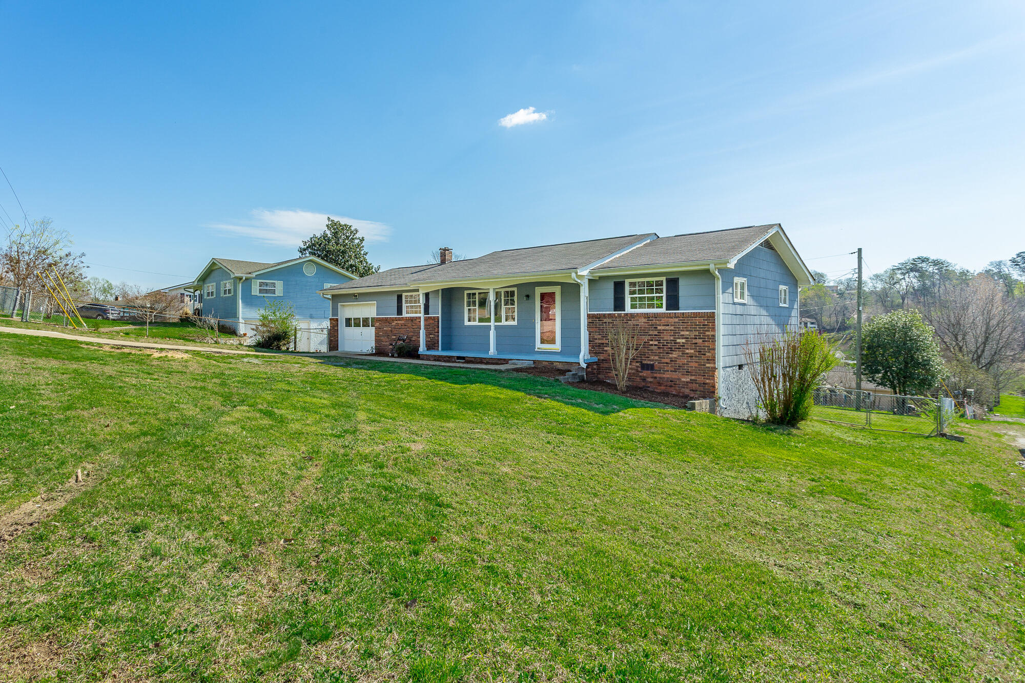 624 Ely Road, 1