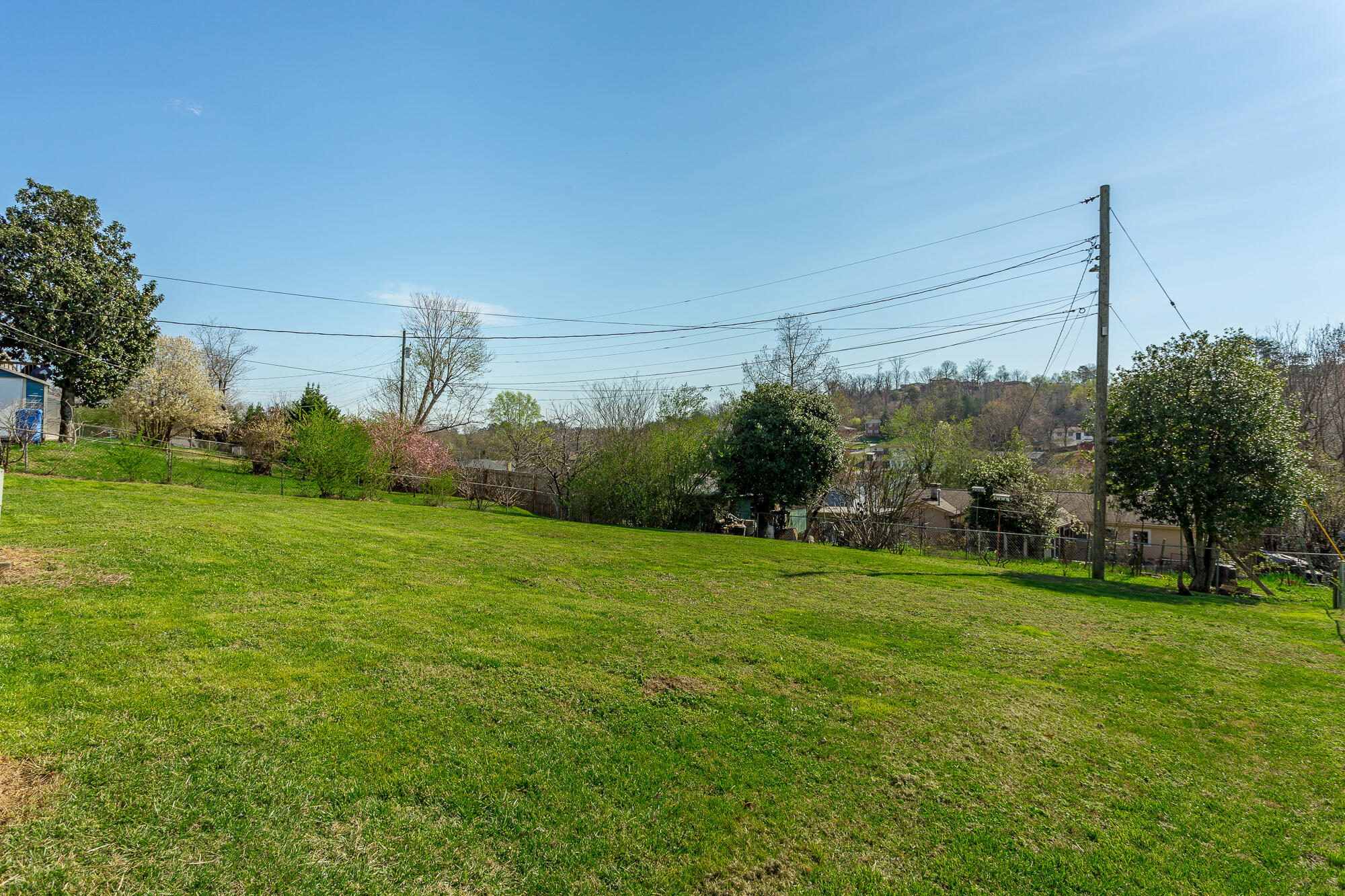 624 Ely Road, 1