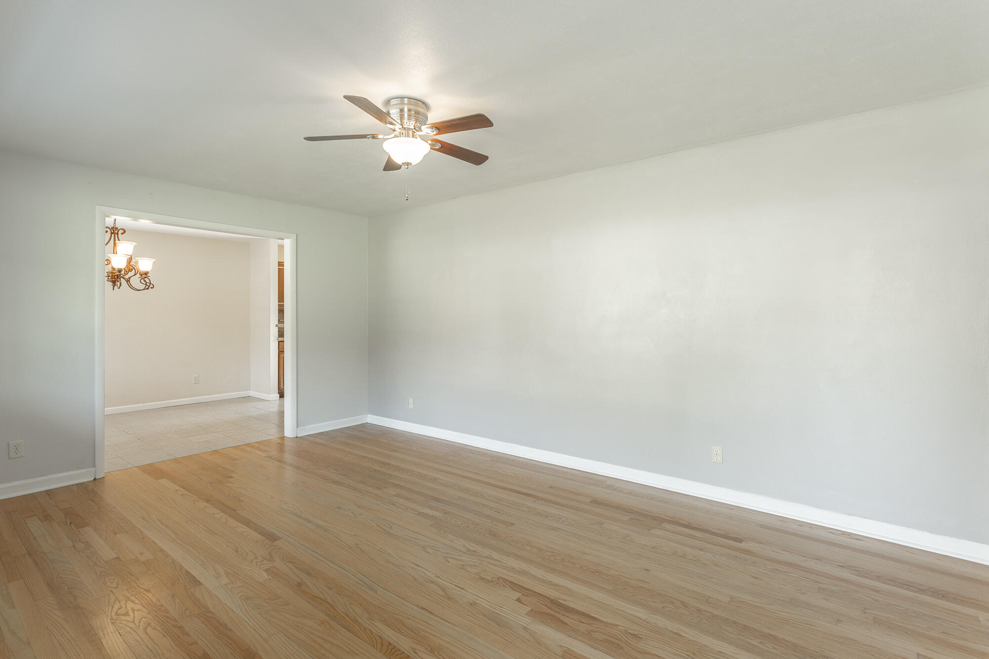 624 Ely Road, 1